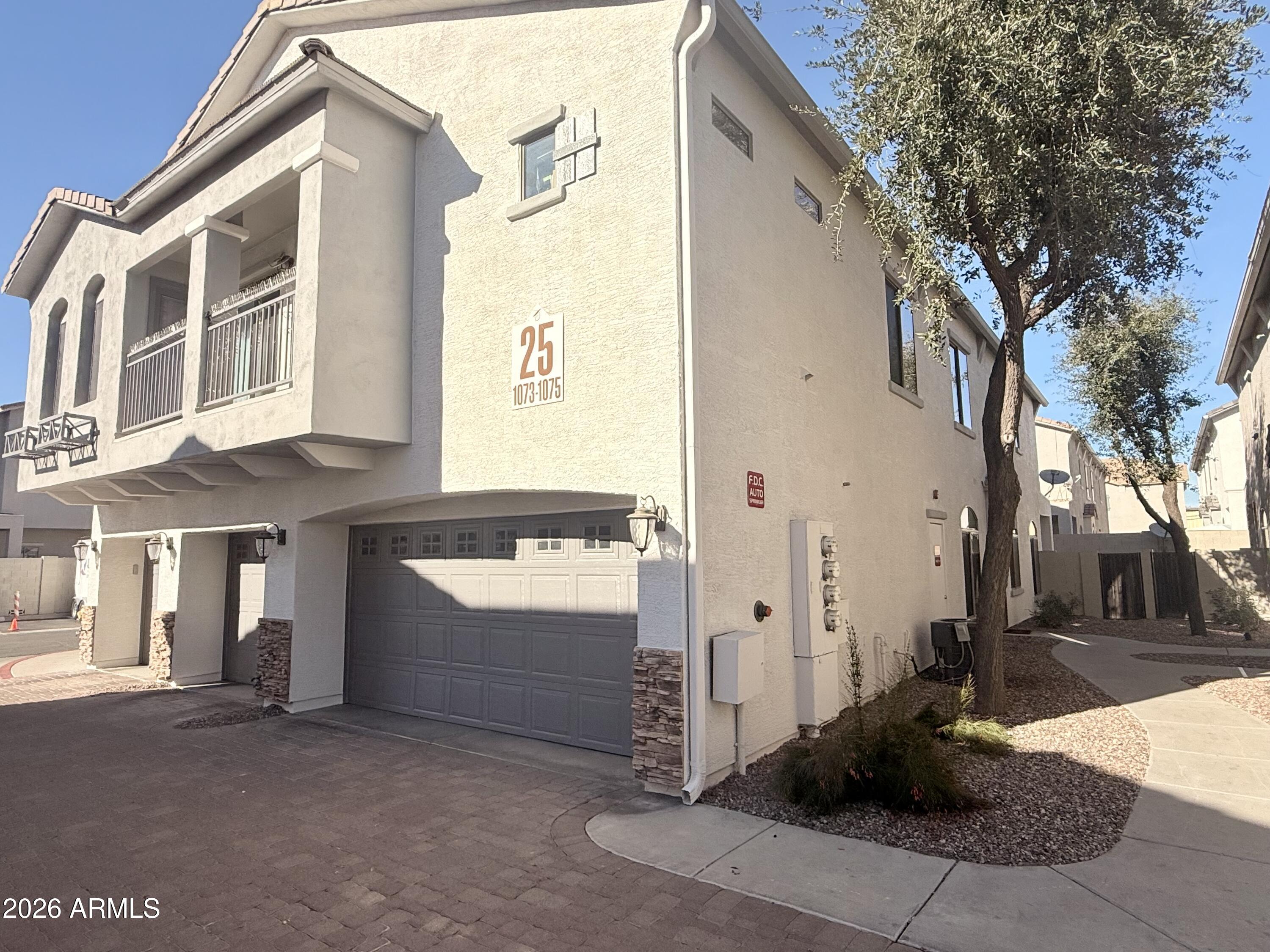 2150 E BELL Road 1075