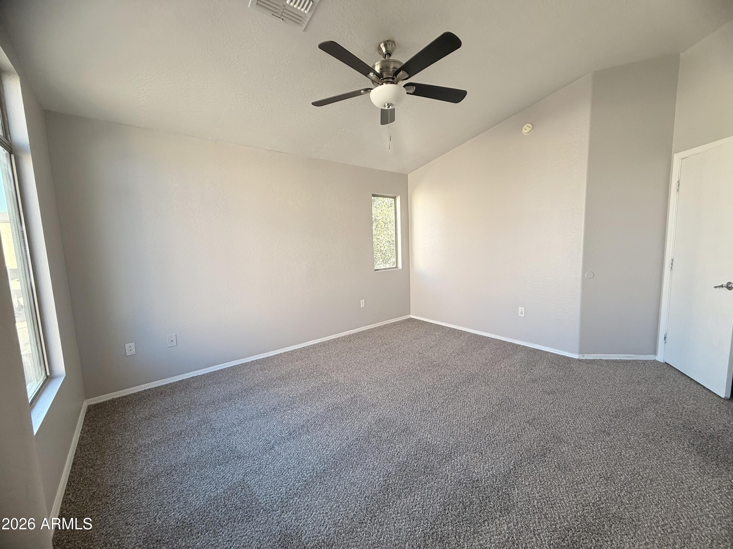 2150 E BELL Road 1075