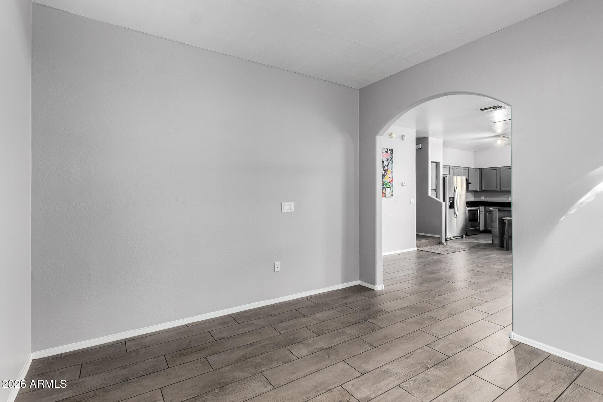 2150 E BELL Road 1075