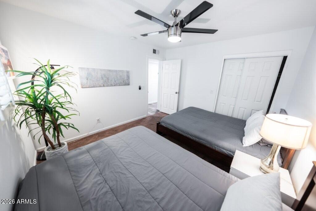 8331 E MEADOWBROOK Avenue