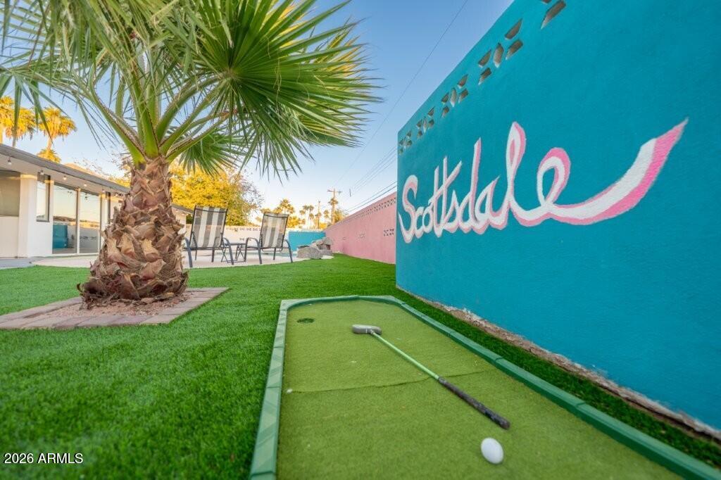 8331 E MEADOWBROOK Avenue