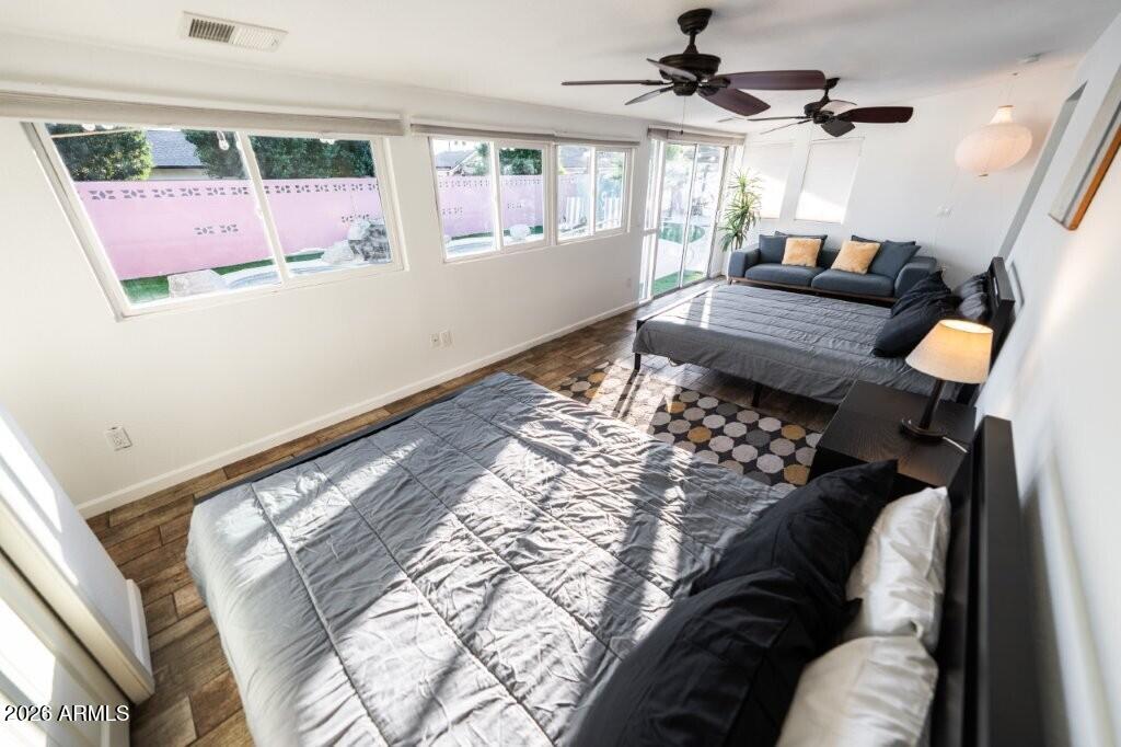 8331 E MEADOWBROOK Avenue