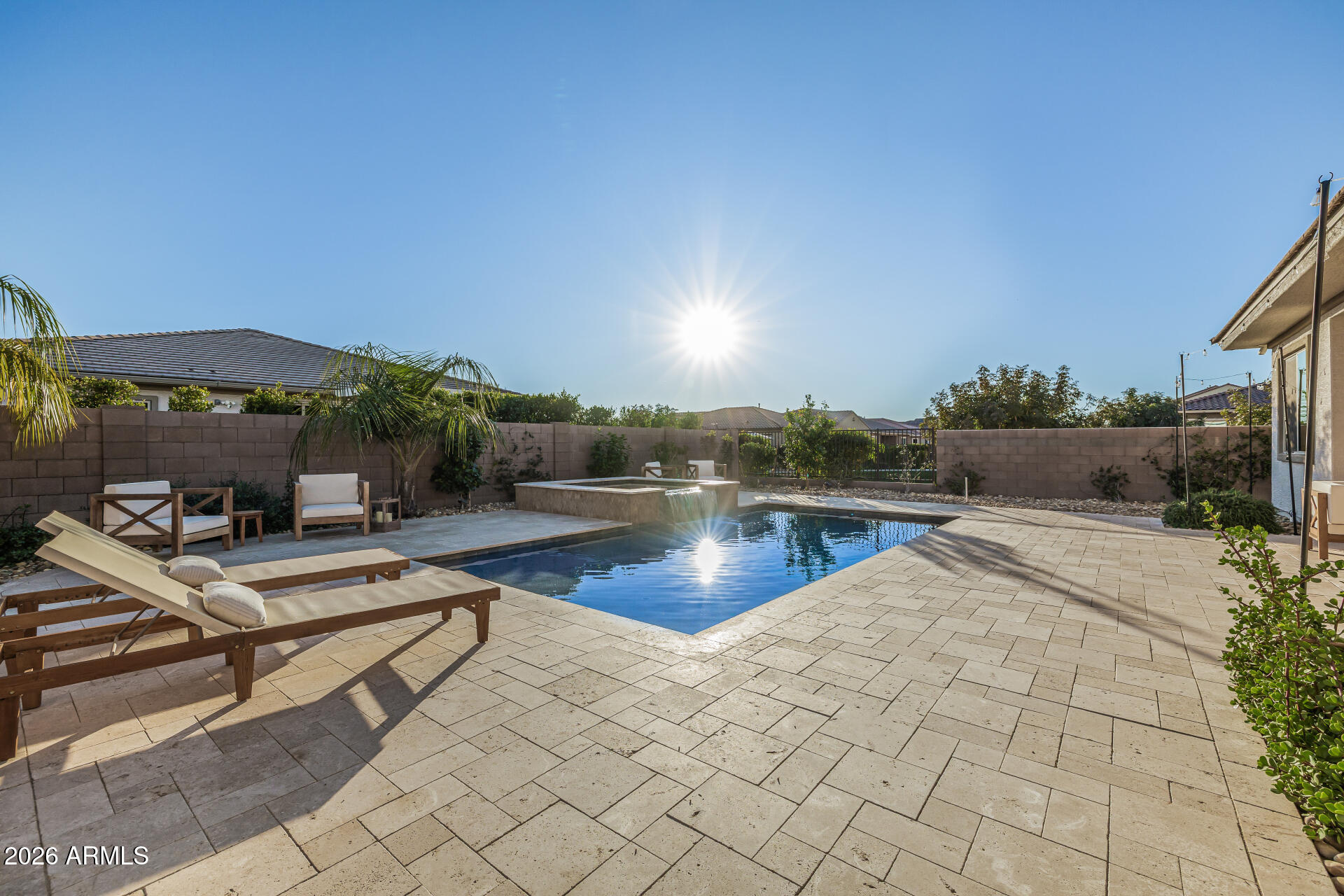 8743 W WAGON WHEEL Drive