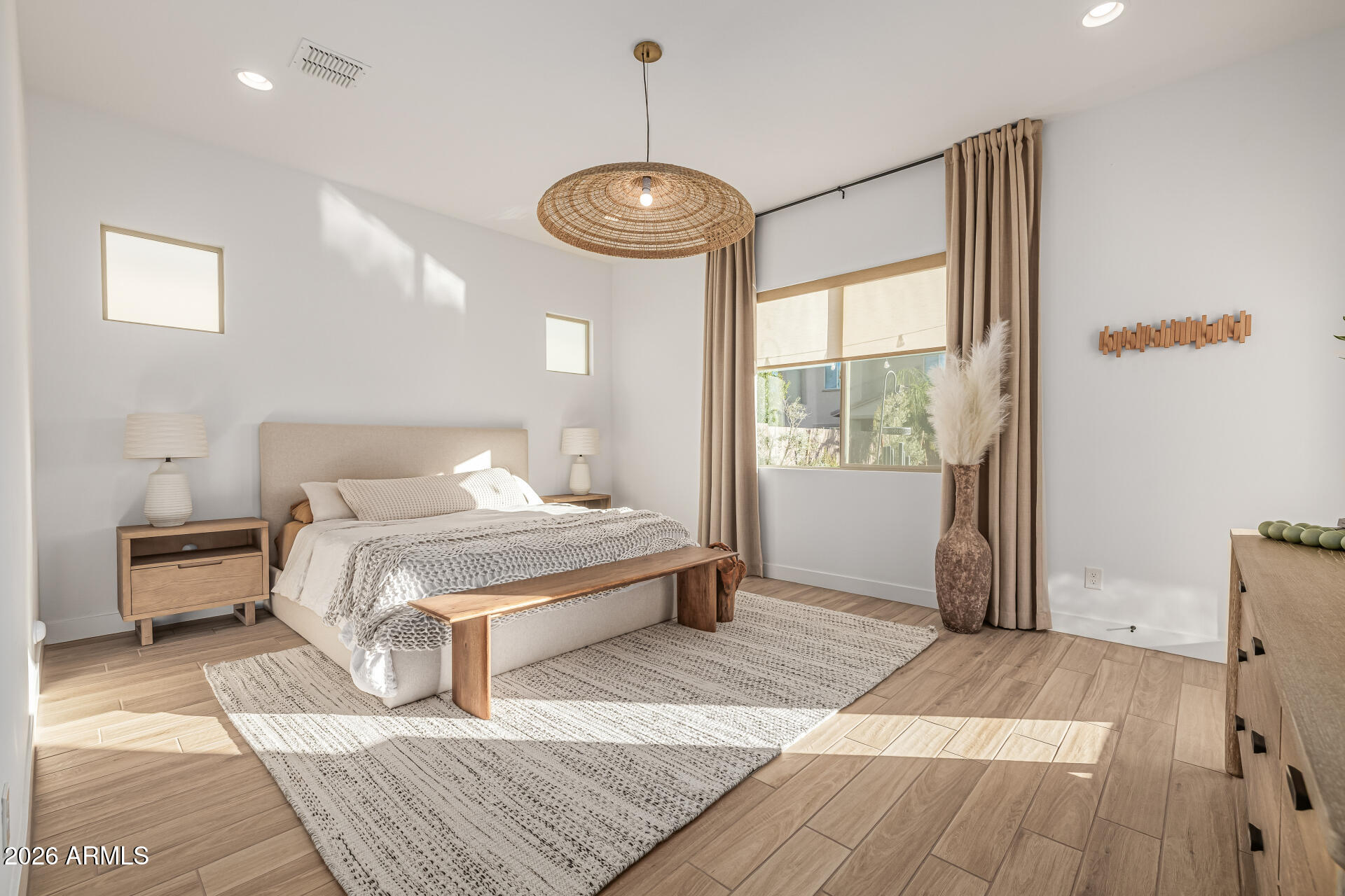 8743 W WAGON WHEEL Drive