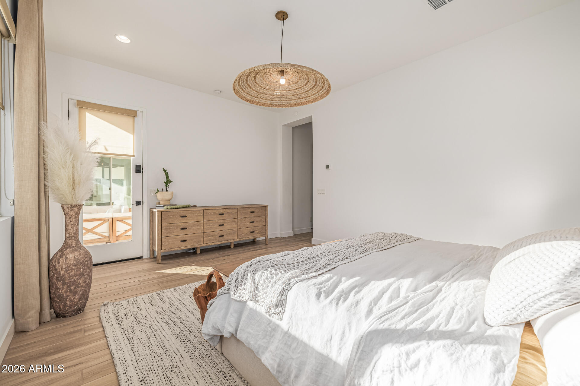 8743 W WAGON WHEEL Drive