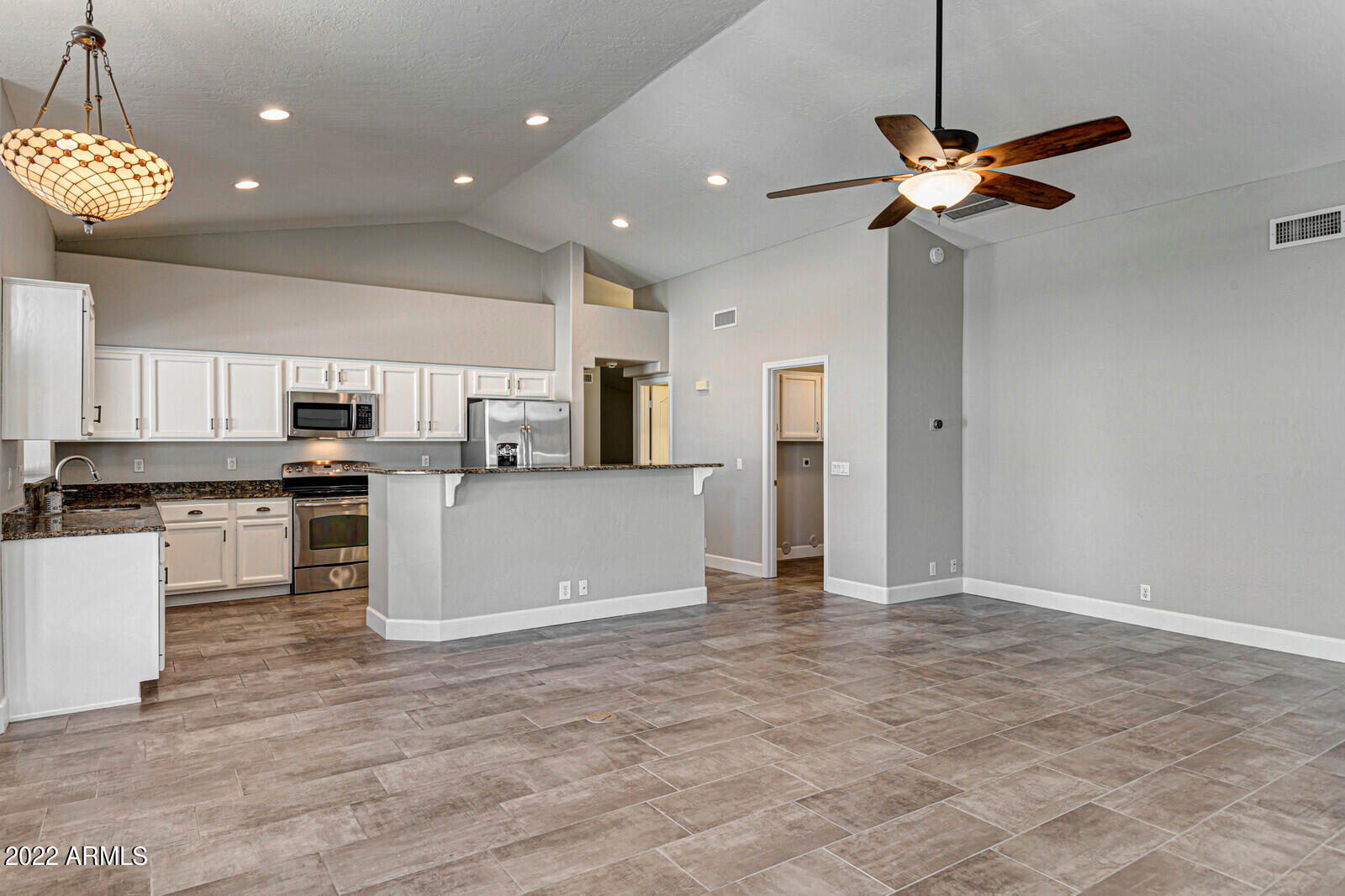 4418 E BARWICK Drive