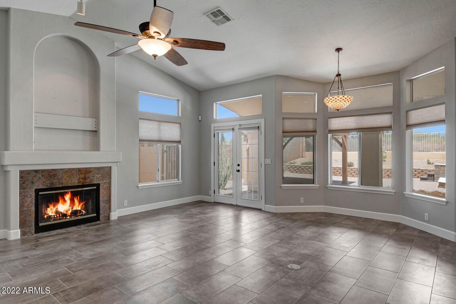 4418 E BARWICK Drive