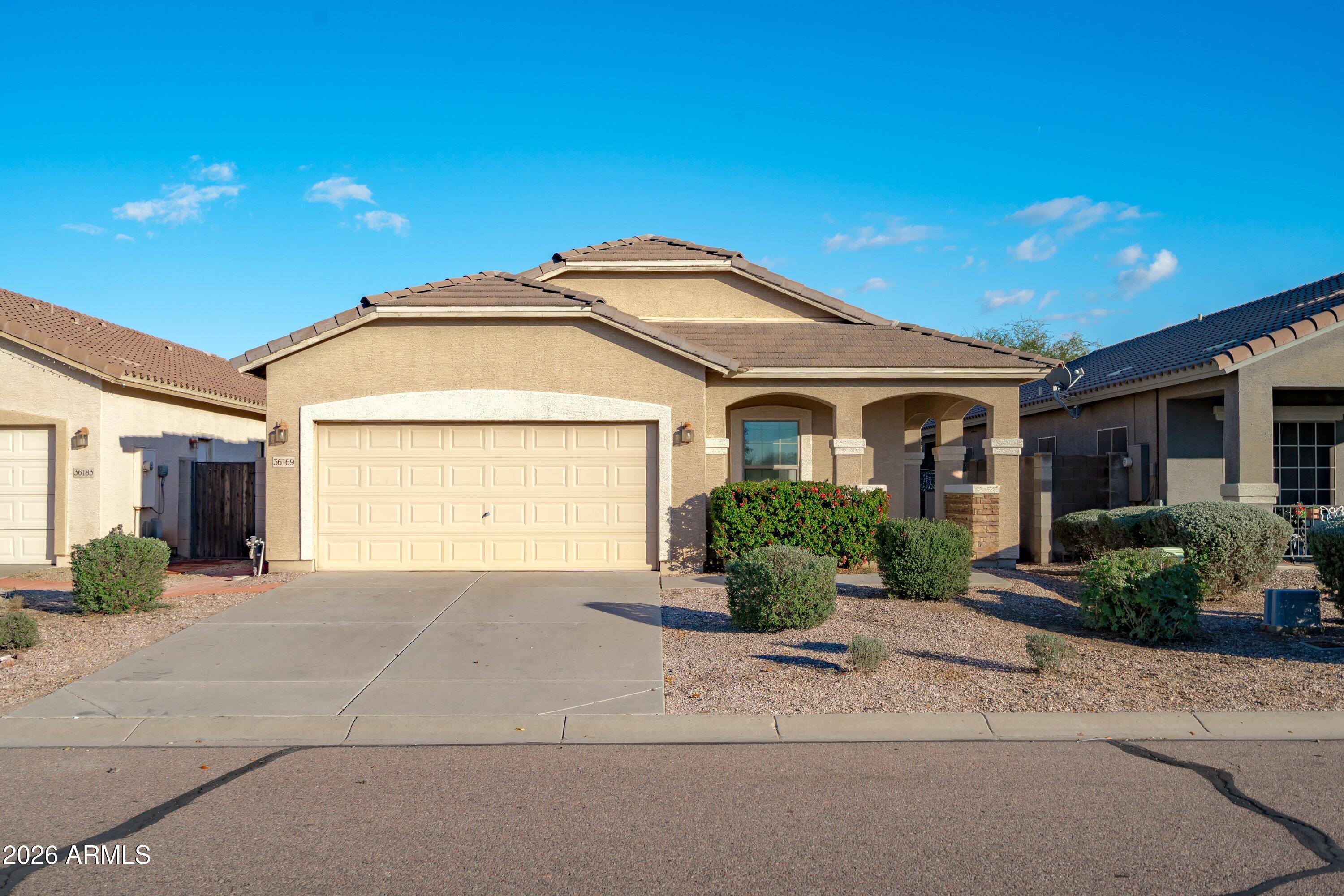 36169 N MIRANDESA Drive