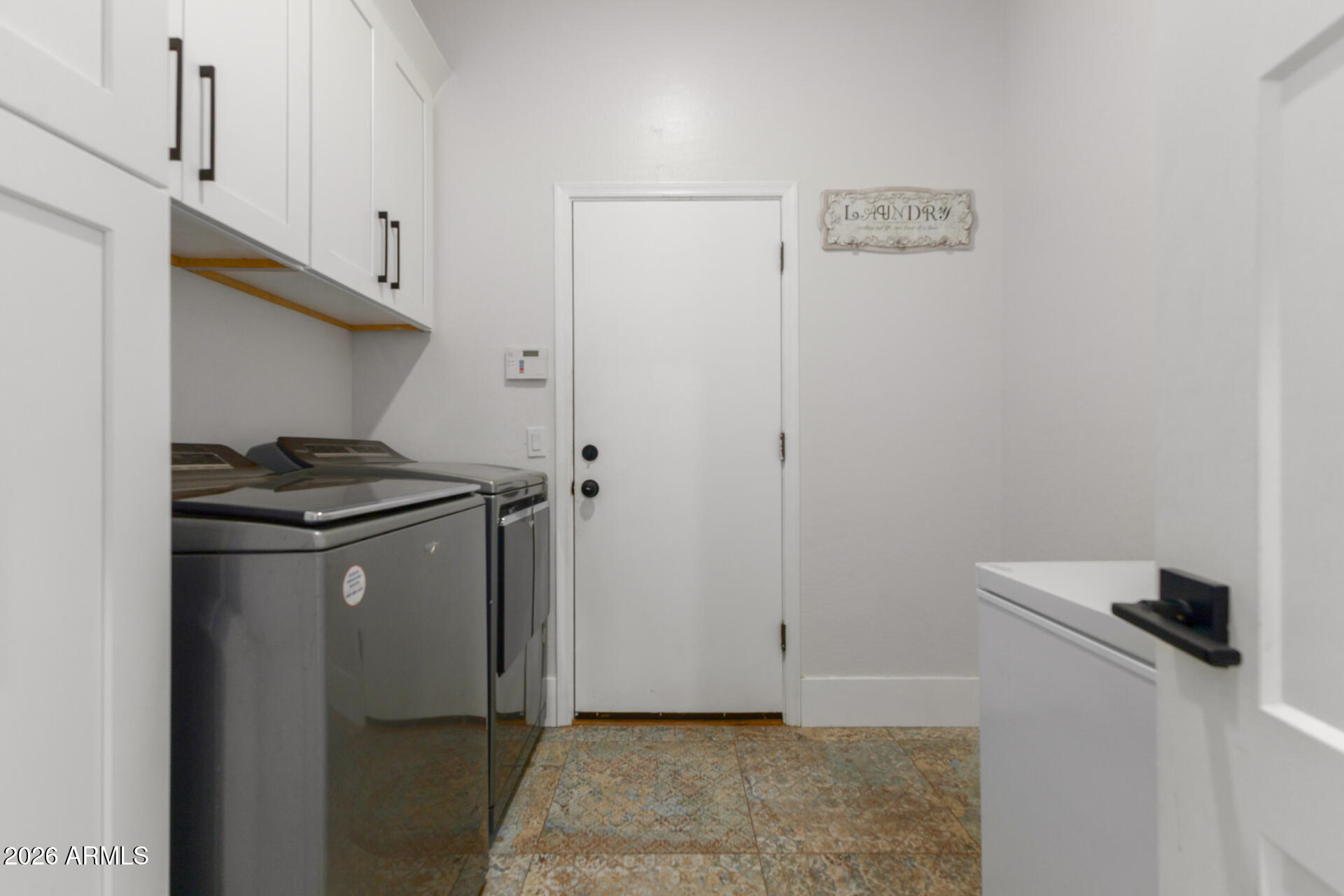 14316 W DESERT HILLS Drive