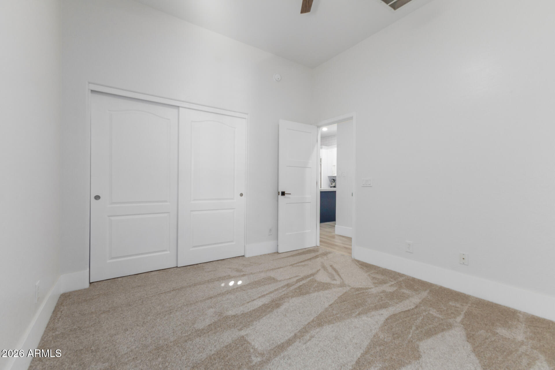 14316 W DESERT HILLS Drive