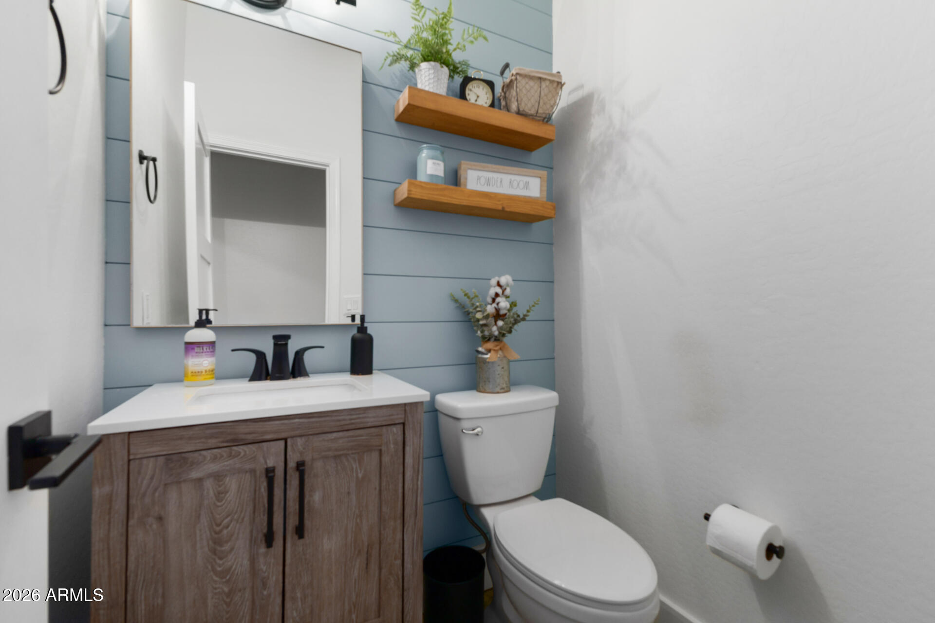 14316 W DESERT HILLS Drive