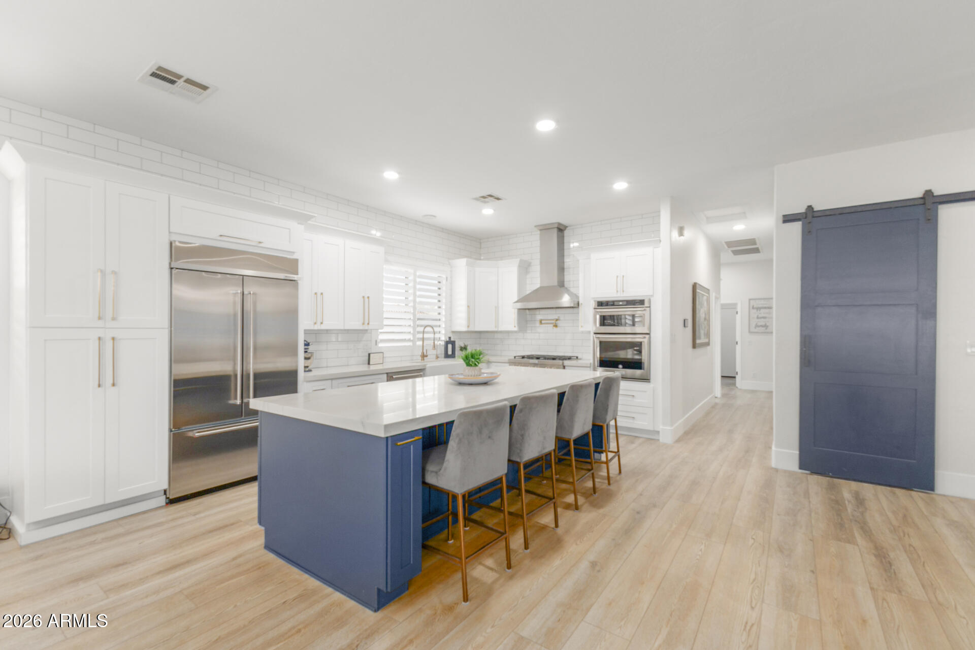 14316 W DESERT HILLS Drive