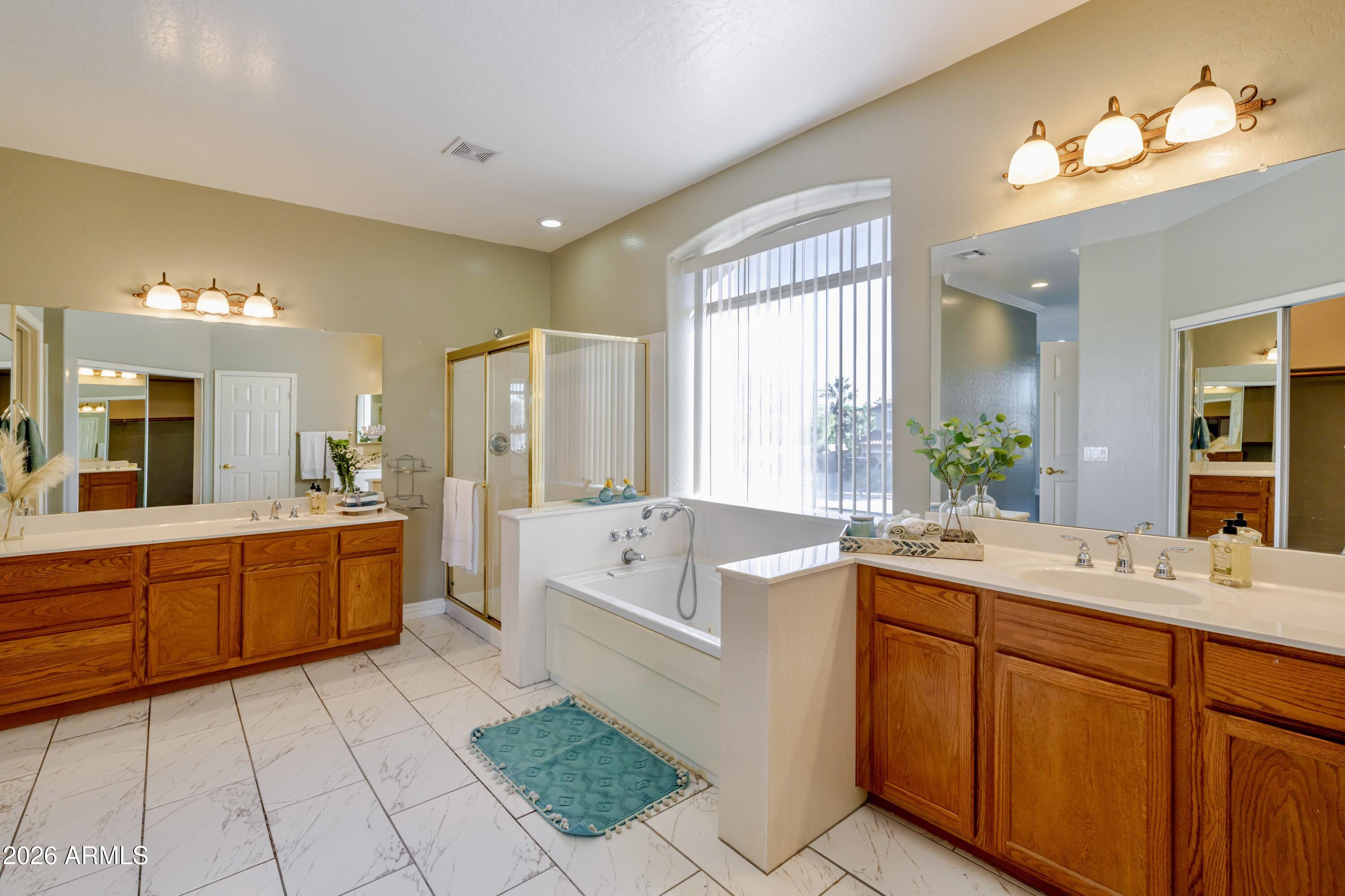 6788 W GREENBRIAR Drive