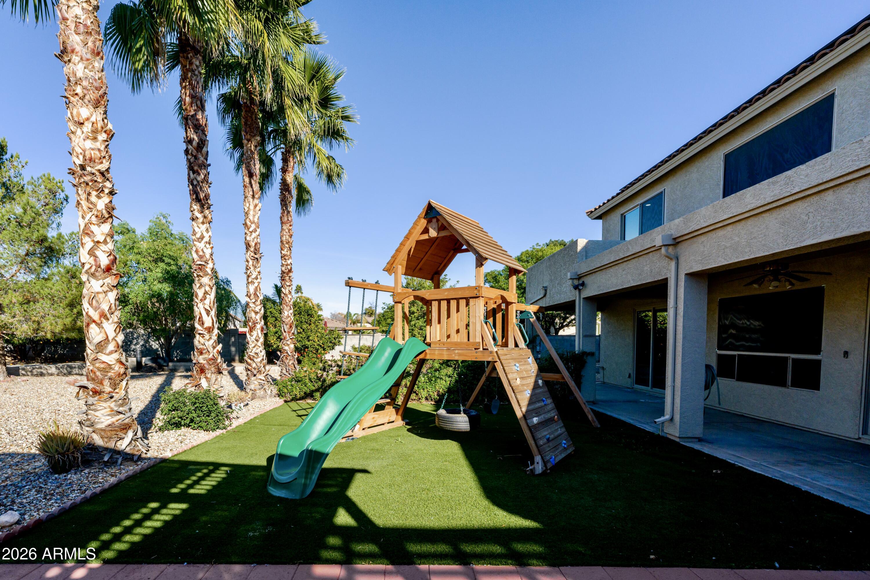 6788 W GREENBRIAR Drive