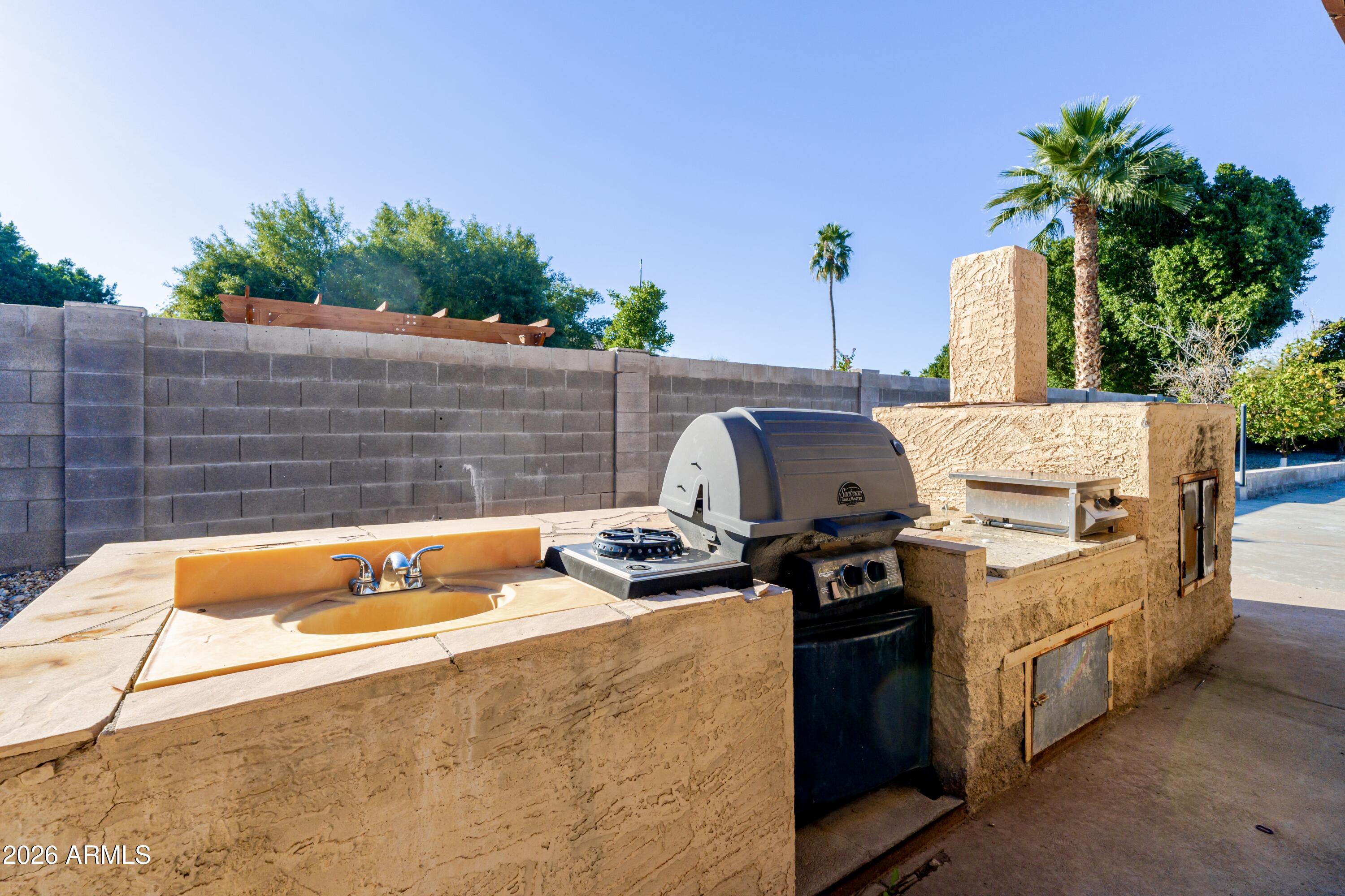 6788 W GREENBRIAR Drive