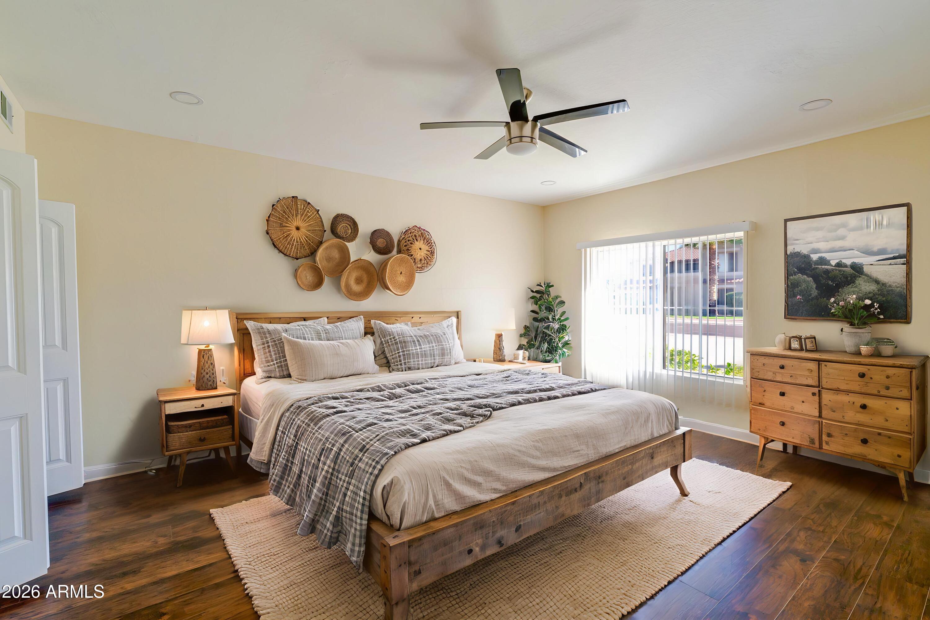 6788 W GREENBRIAR Drive