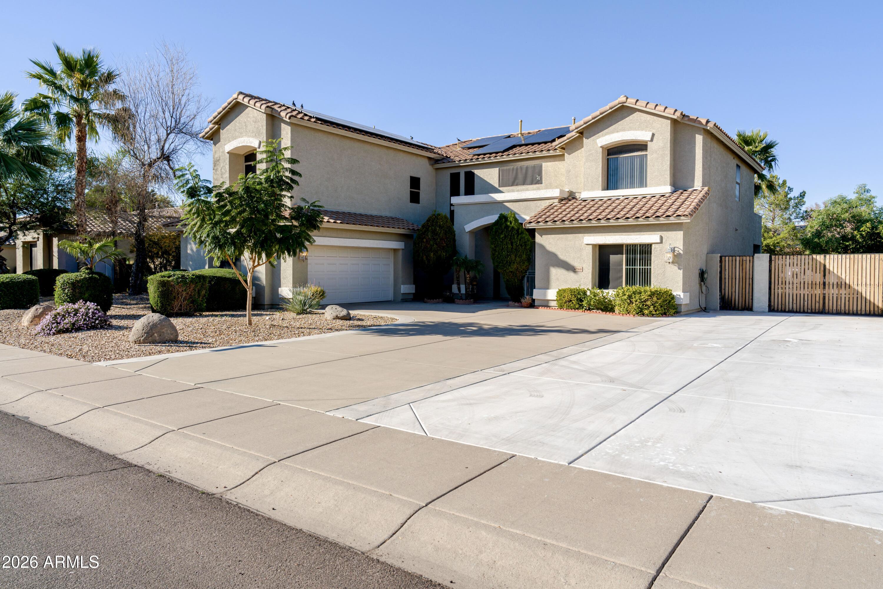 6788 W GREENBRIAR Drive