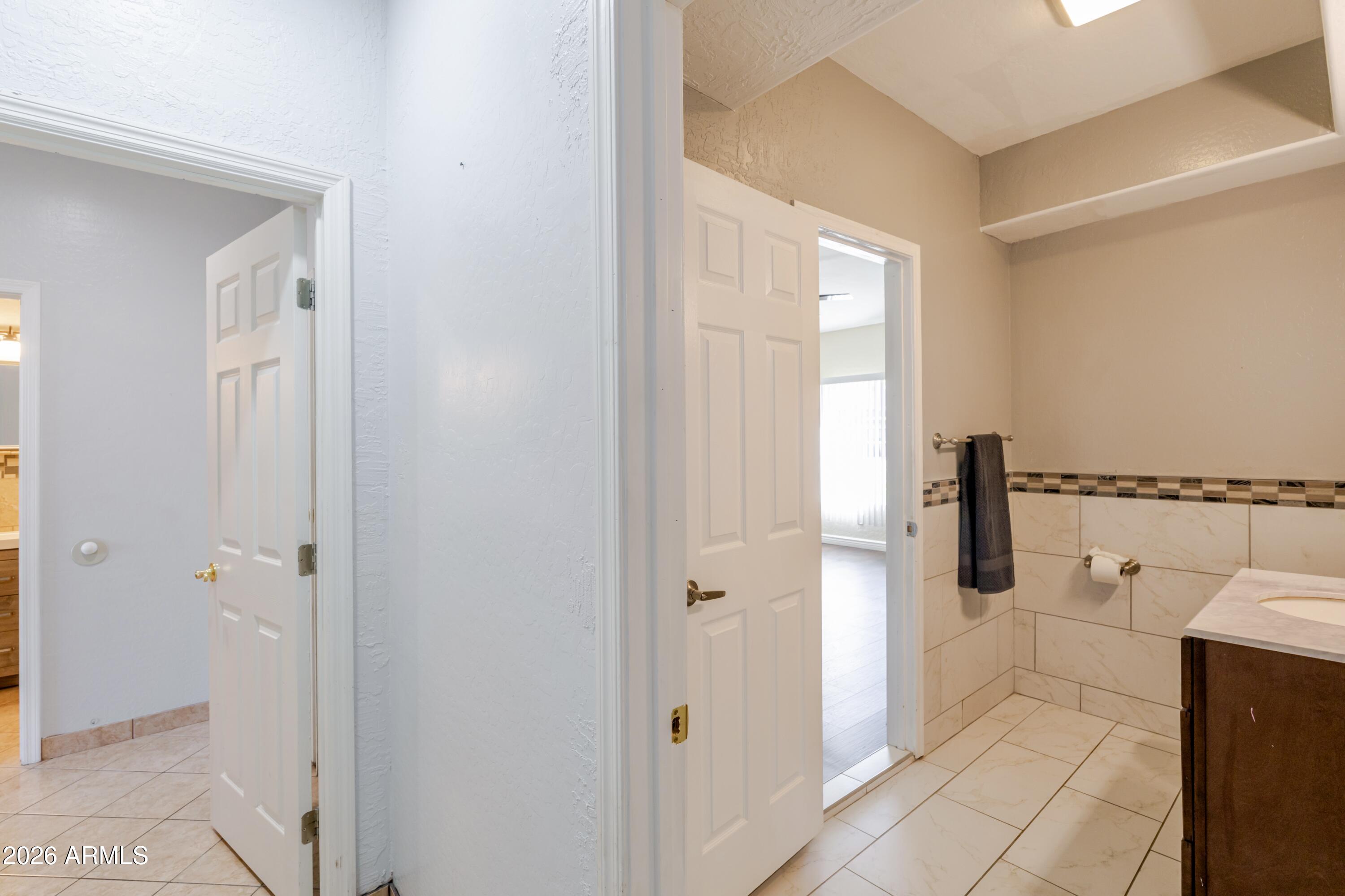 6788 W GREENBRIAR Drive