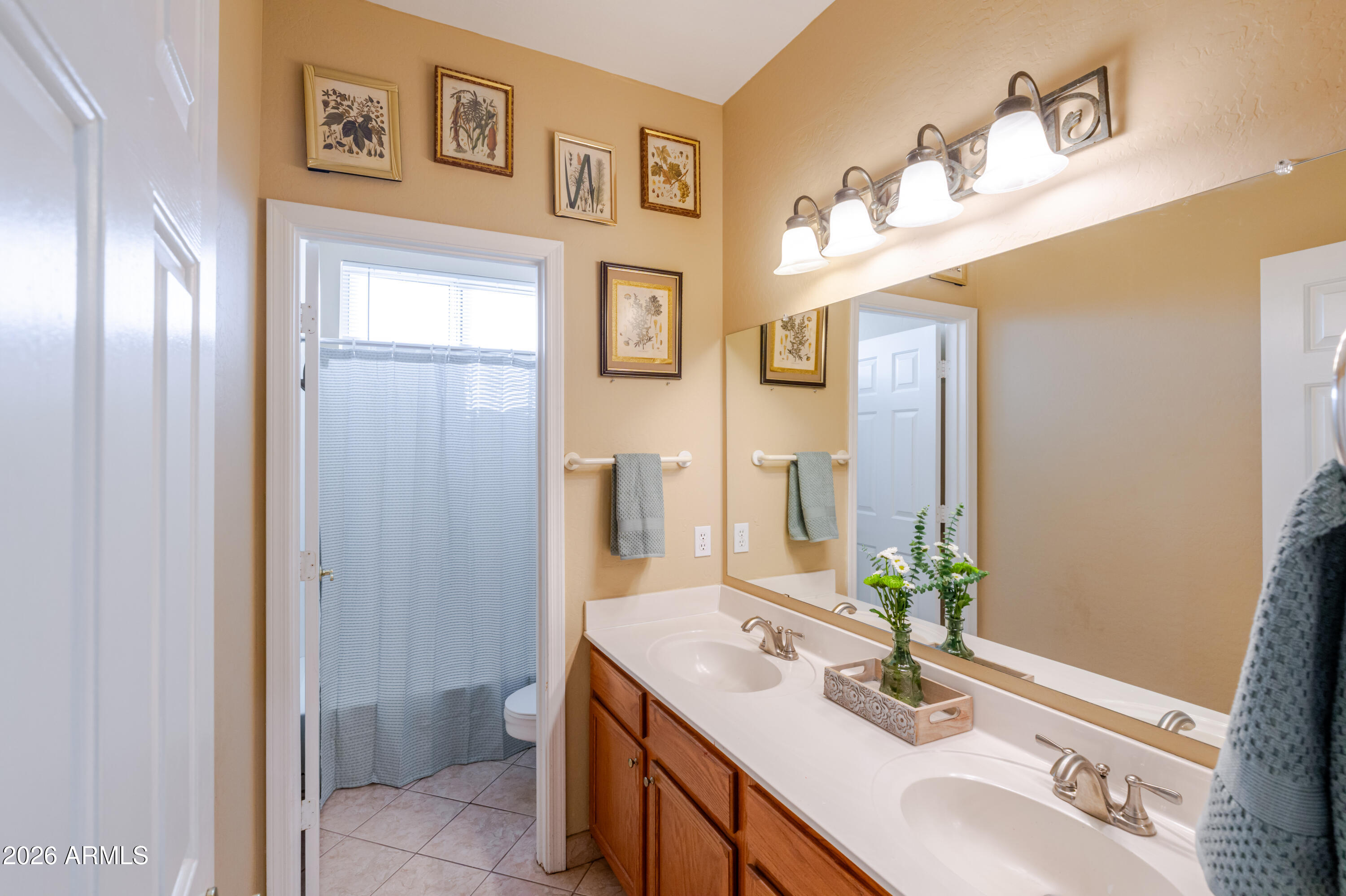 6788 W GREENBRIAR Drive