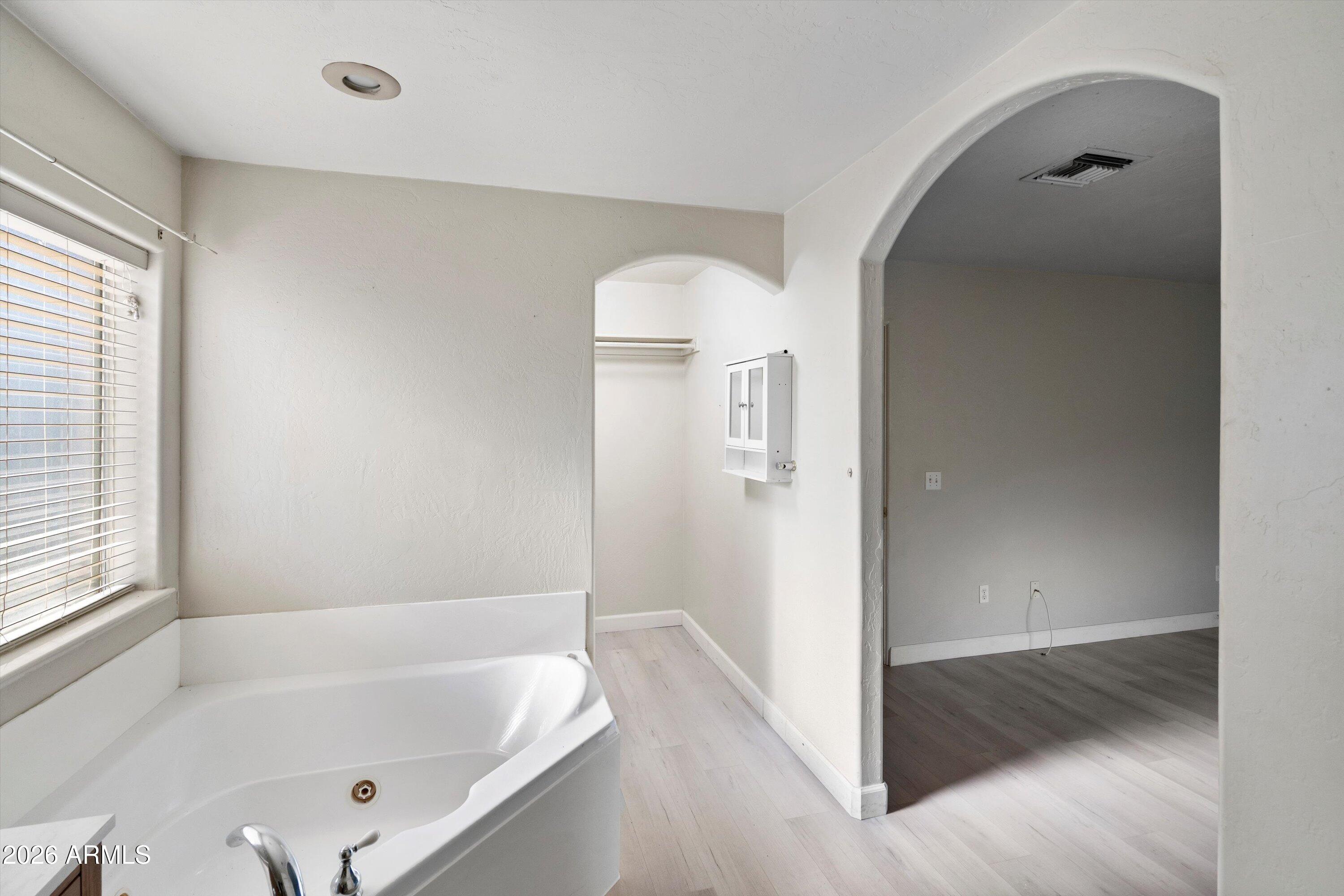 51224 N MOCKINGBIRD Road