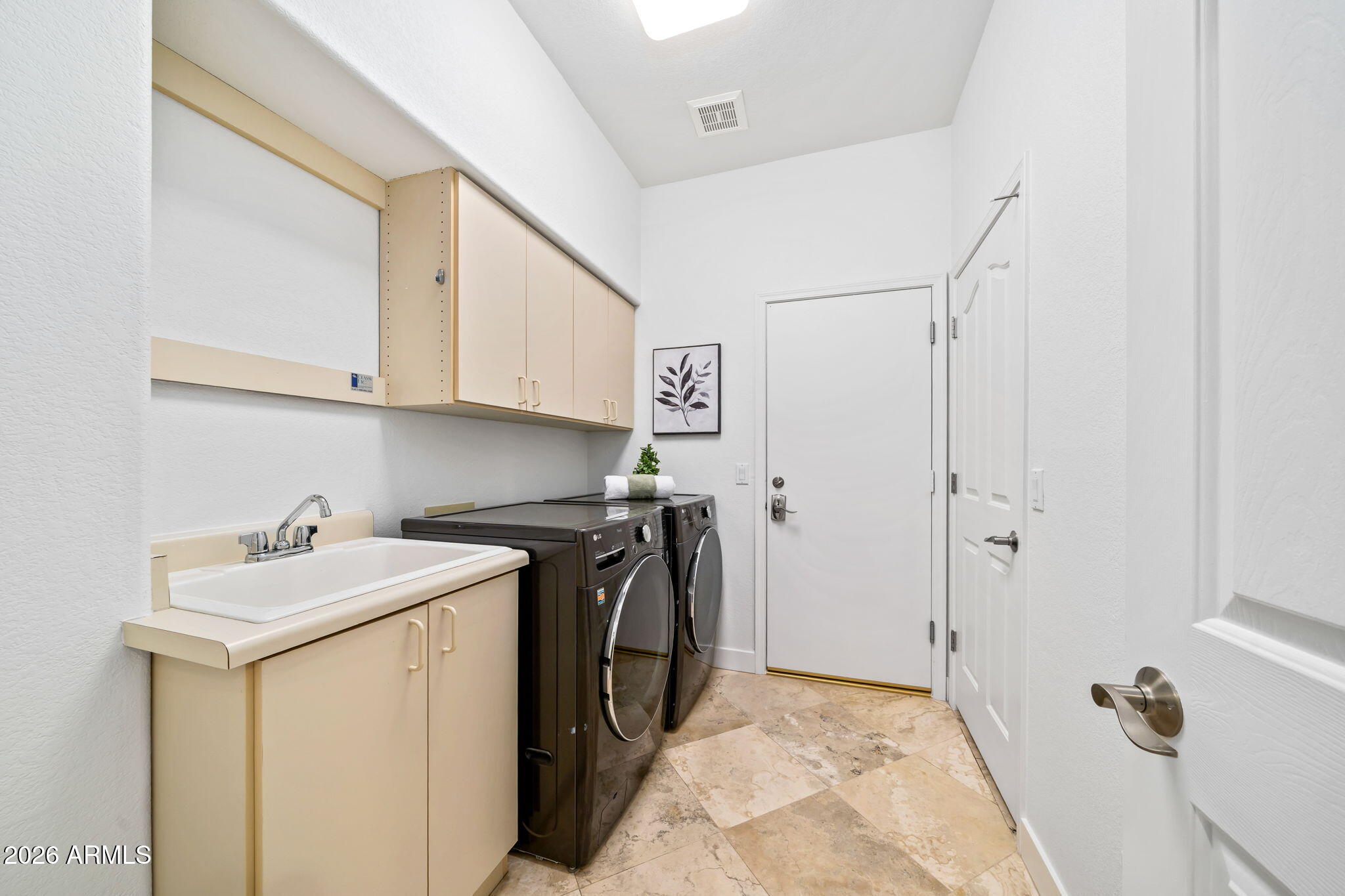 14801 S FOXTAIL Lane