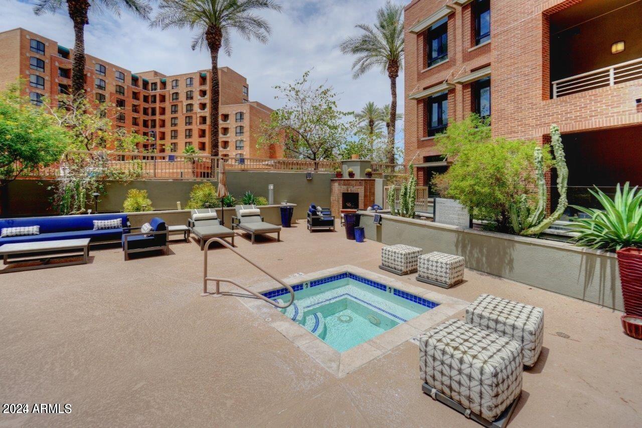 7301 E 3RD Avenue 116