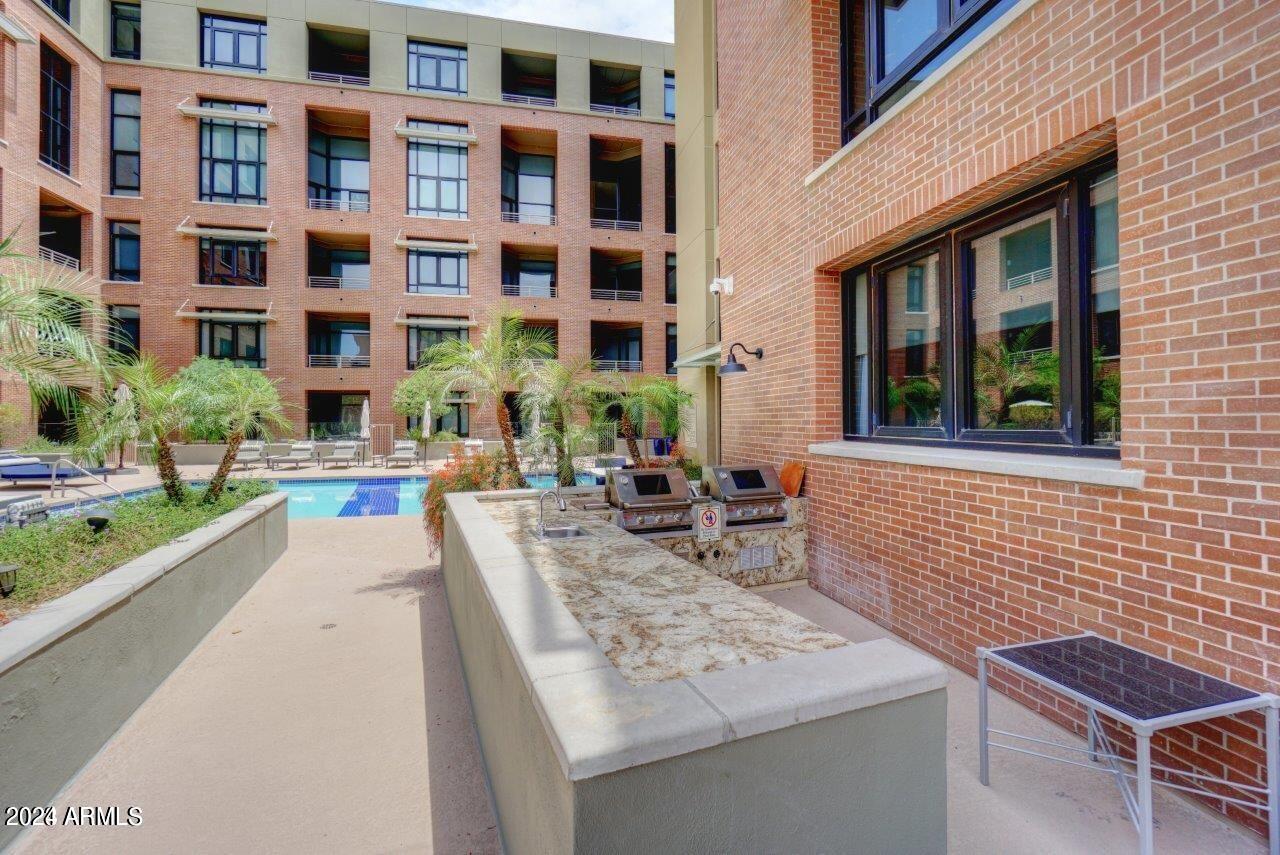 7301 E 3RD Avenue 116