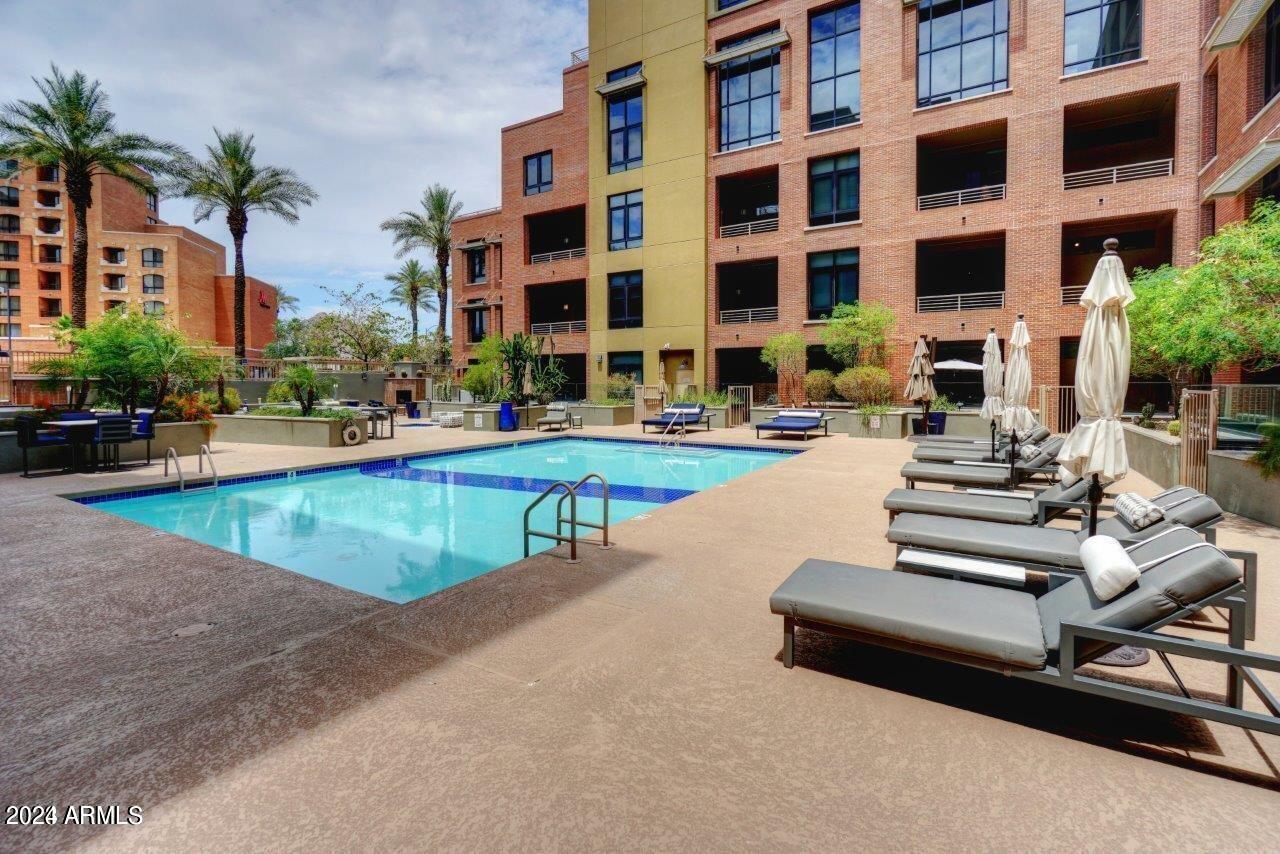 7301 E 3RD Avenue 116