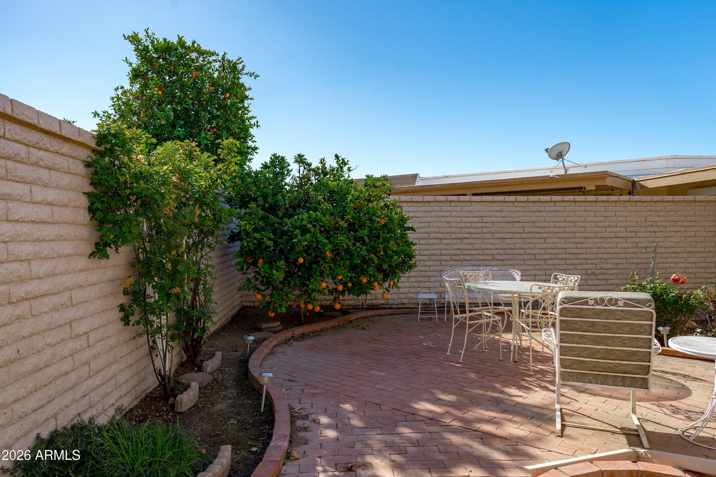 10501 W LOMA BLANCA Drive