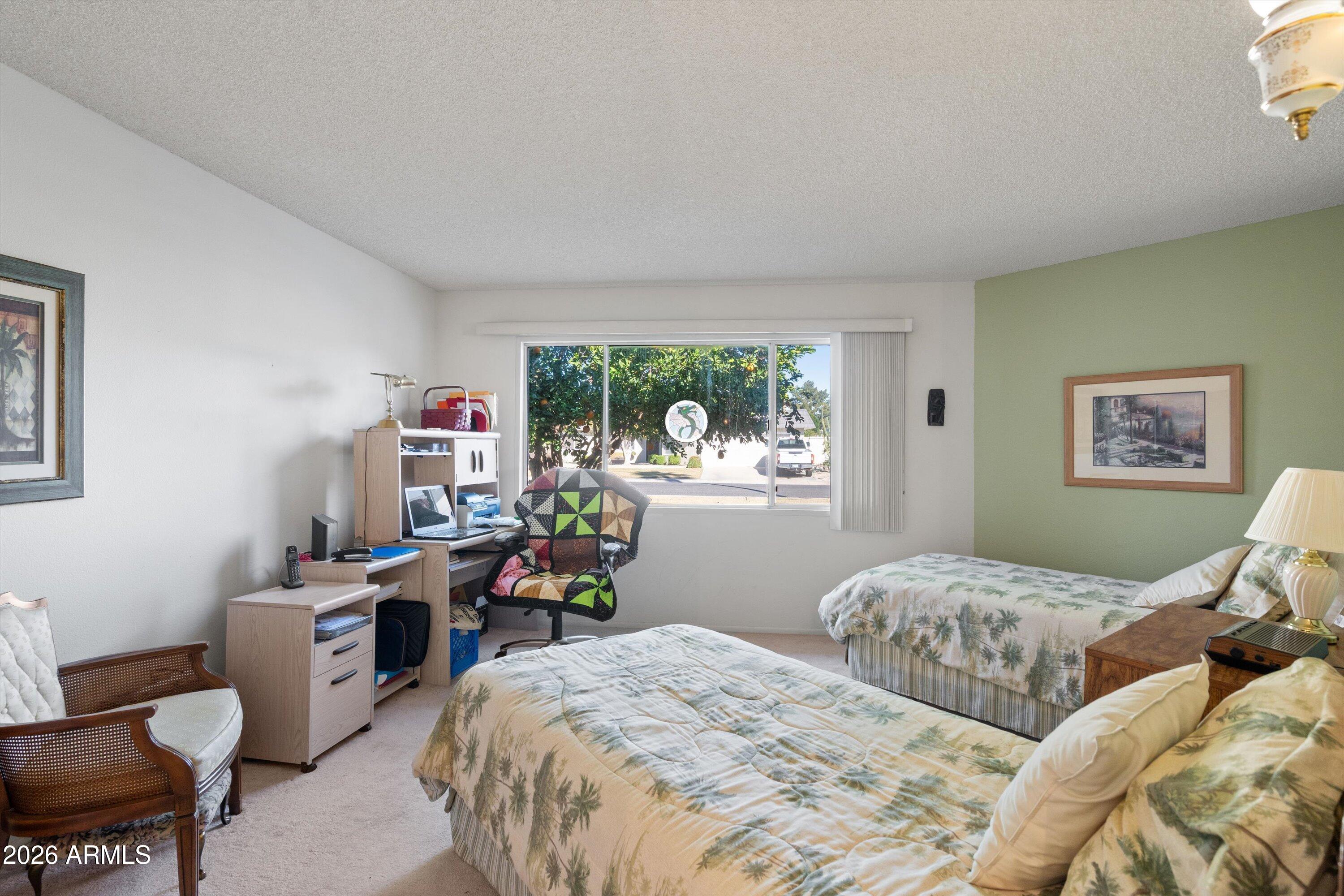 10501 W LOMA BLANCA Drive