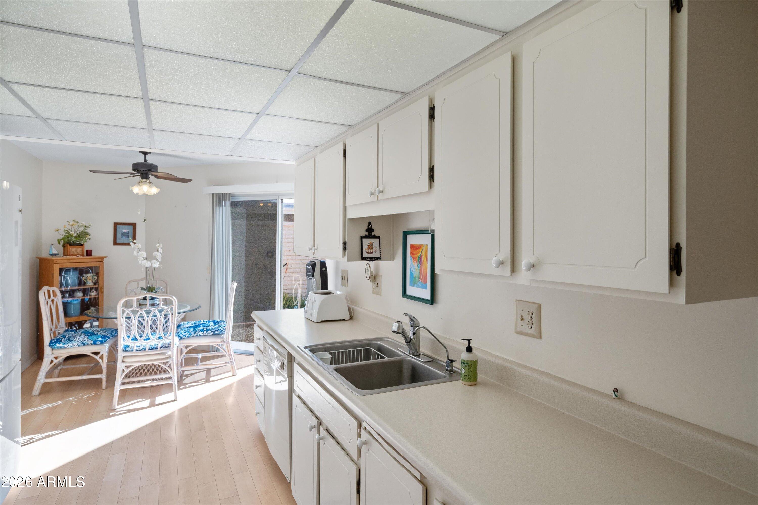 10501 W LOMA BLANCA Drive