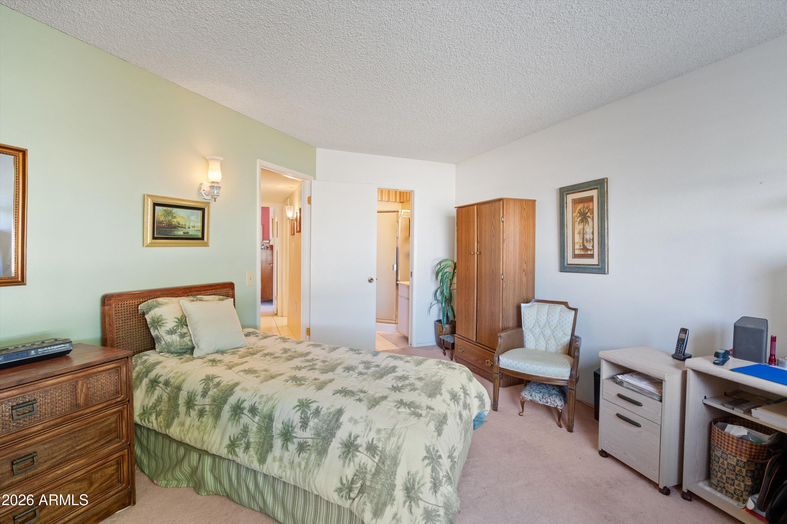 10501 W LOMA BLANCA Drive