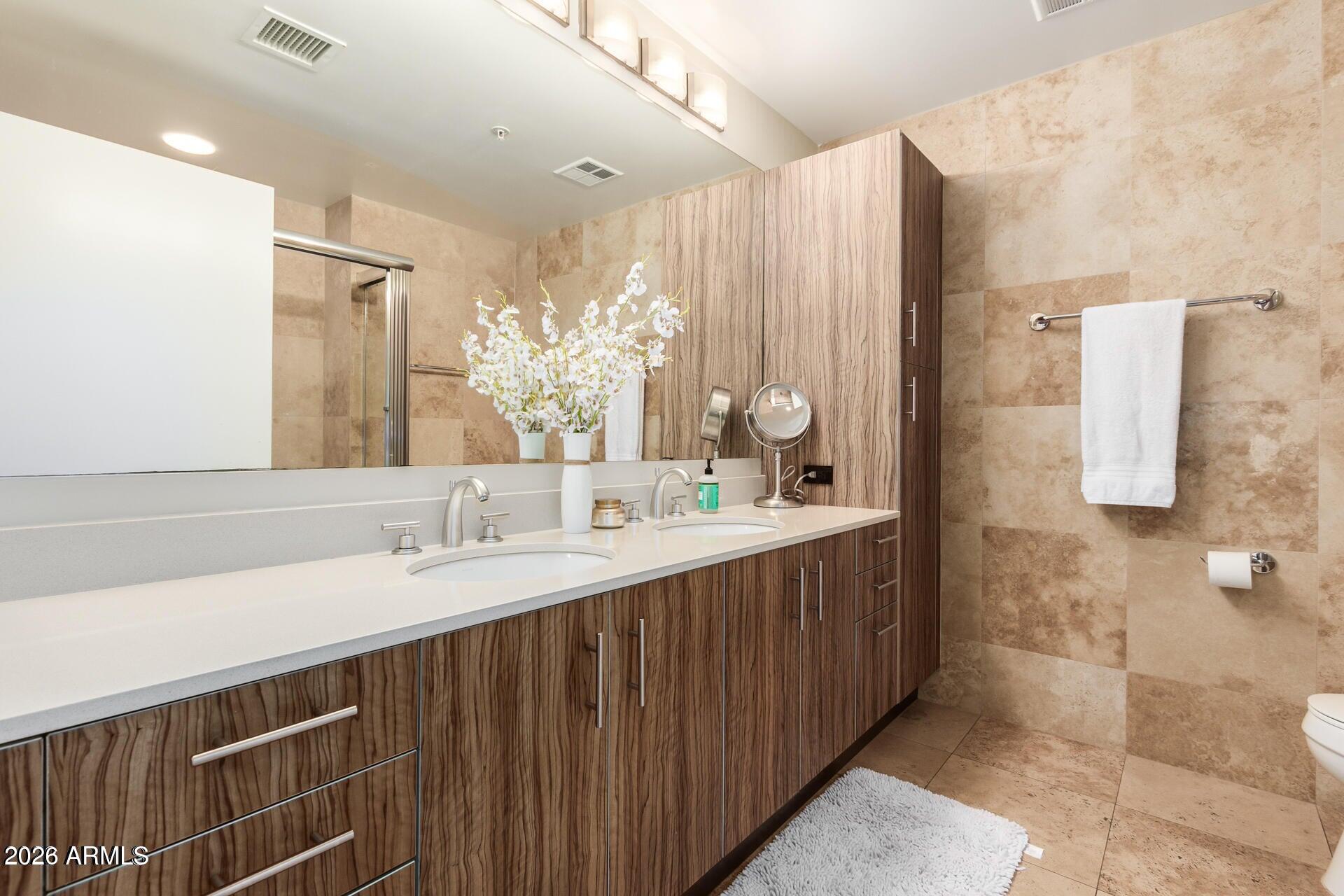 7131 E RANCHO VISTA Drive 4010