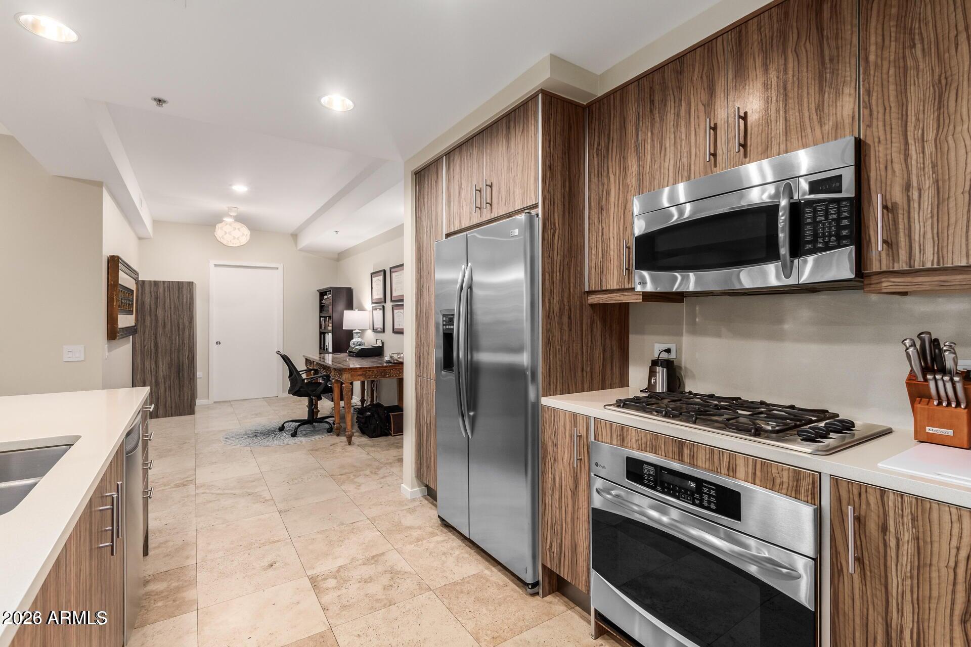 7131 E RANCHO VISTA Drive 4010