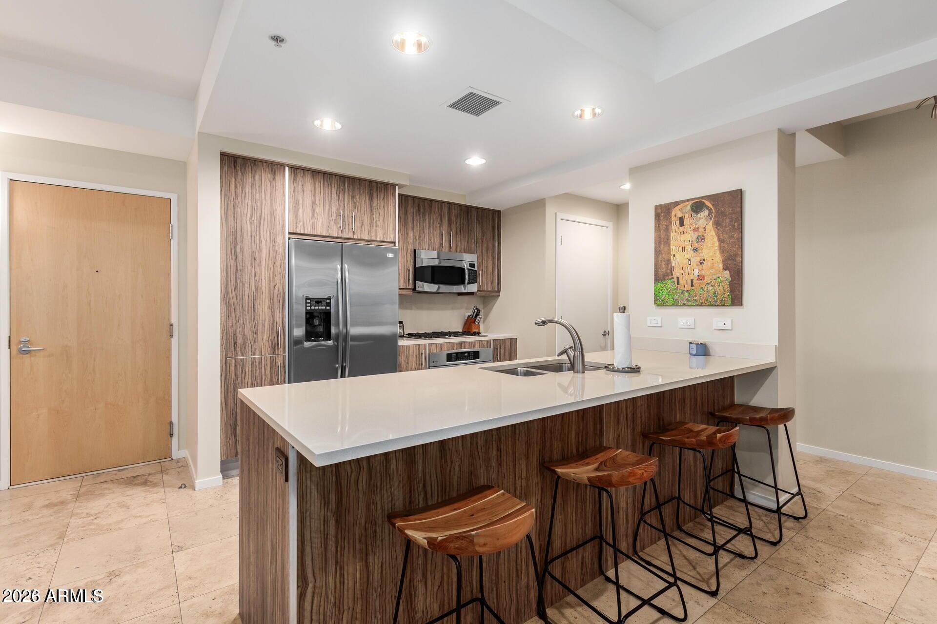 7131 E RANCHO VISTA Drive 4010