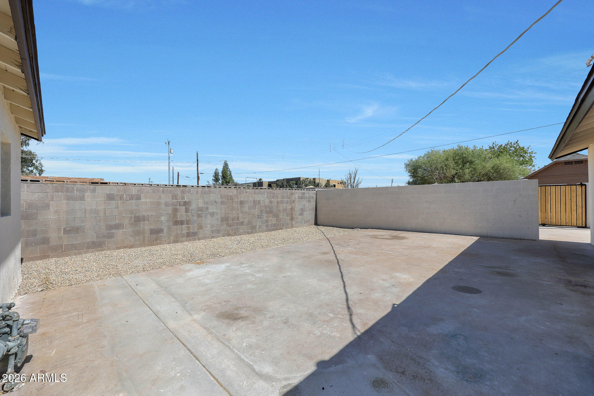 1339 E Glenrosa Avenue