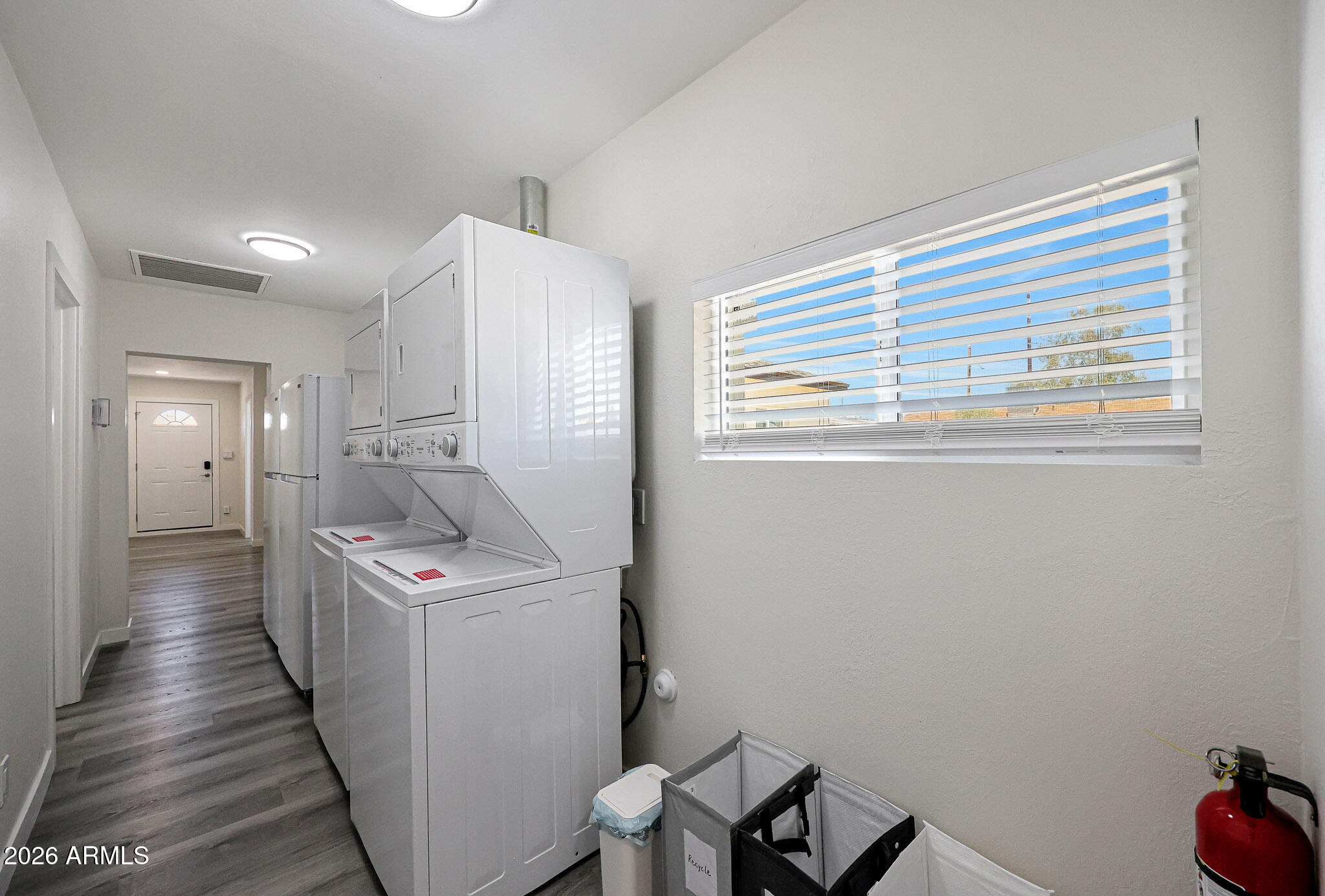 1339 E Glenrosa Avenue