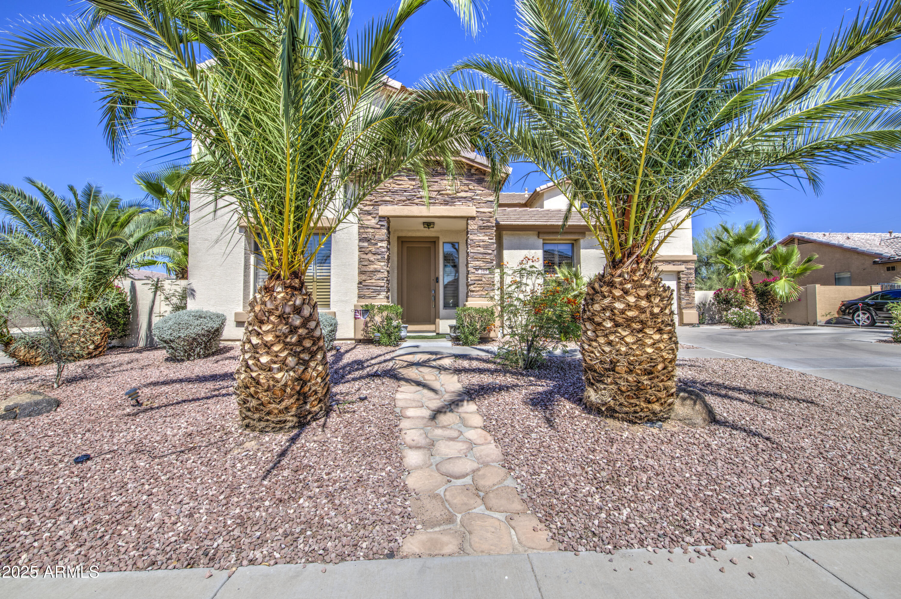 7419 S 25TH Drive