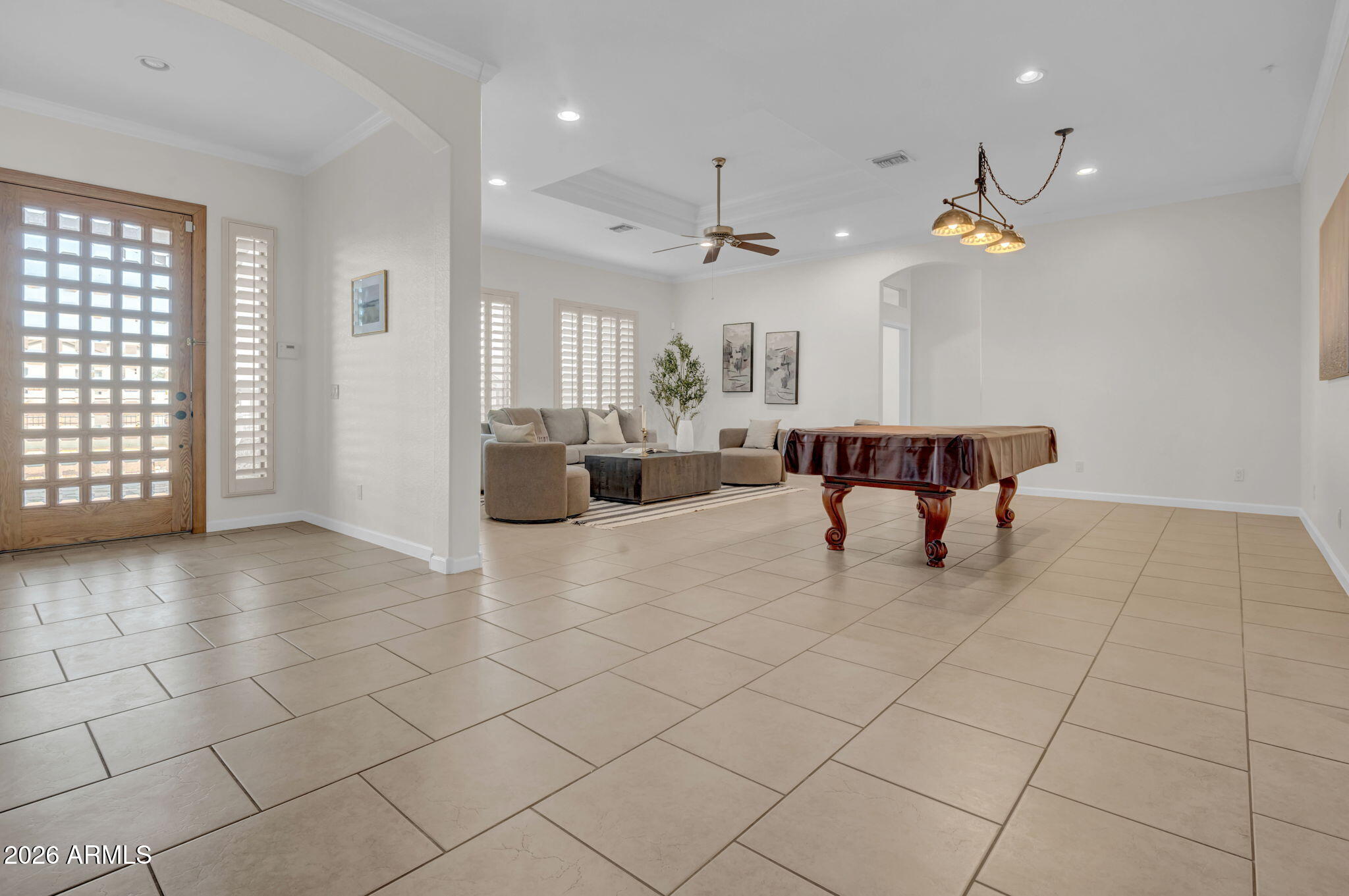 19349 W WINDSOR Avenue