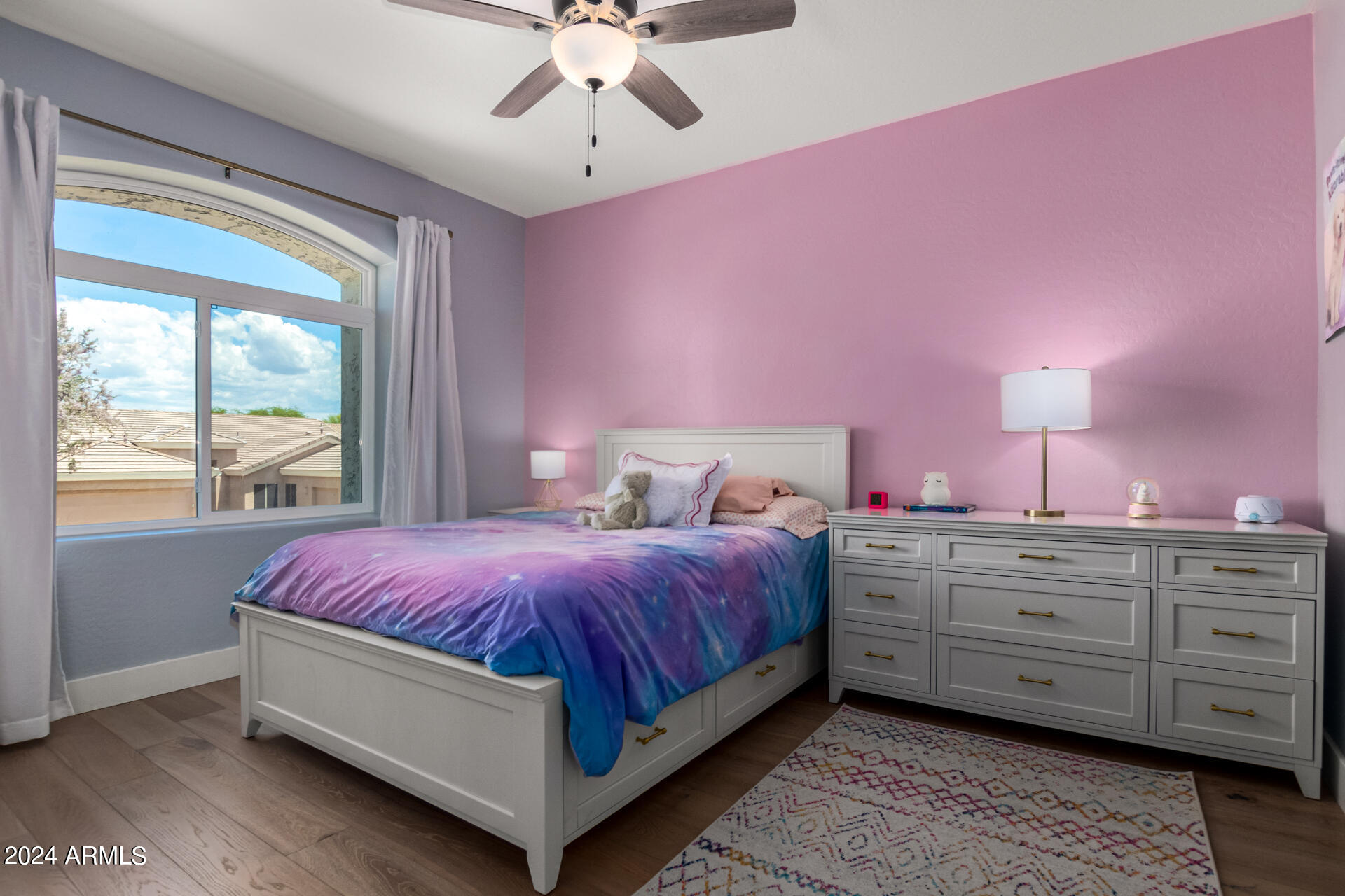 7329 E TAILFEATHER Drive