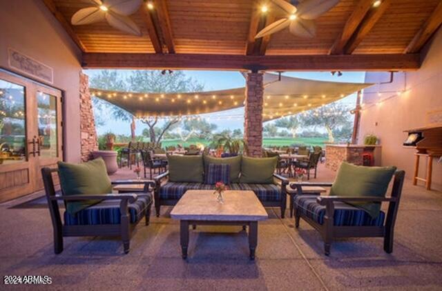 7329 E TAILFEATHER Drive