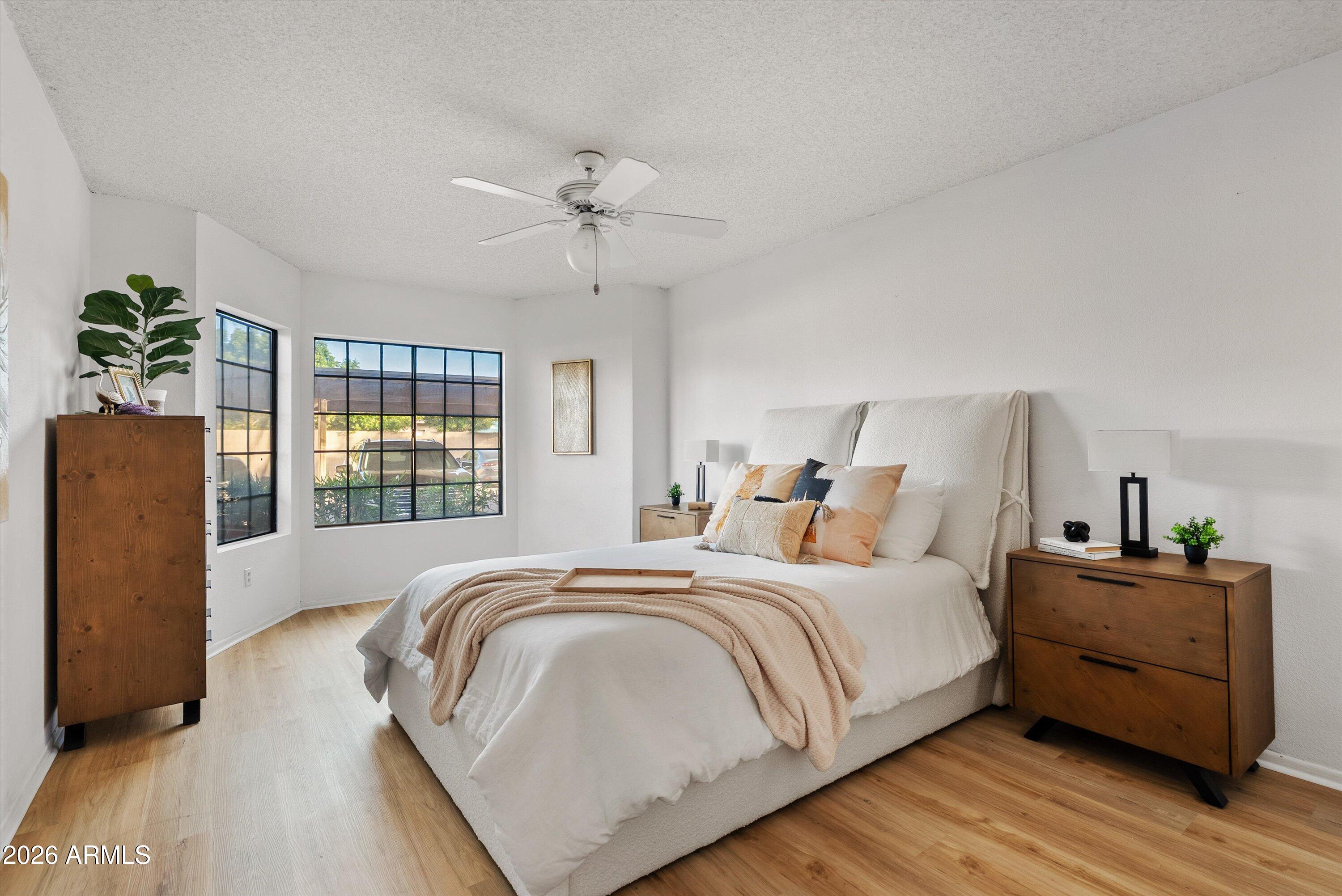 5230 E BROWN Road 117