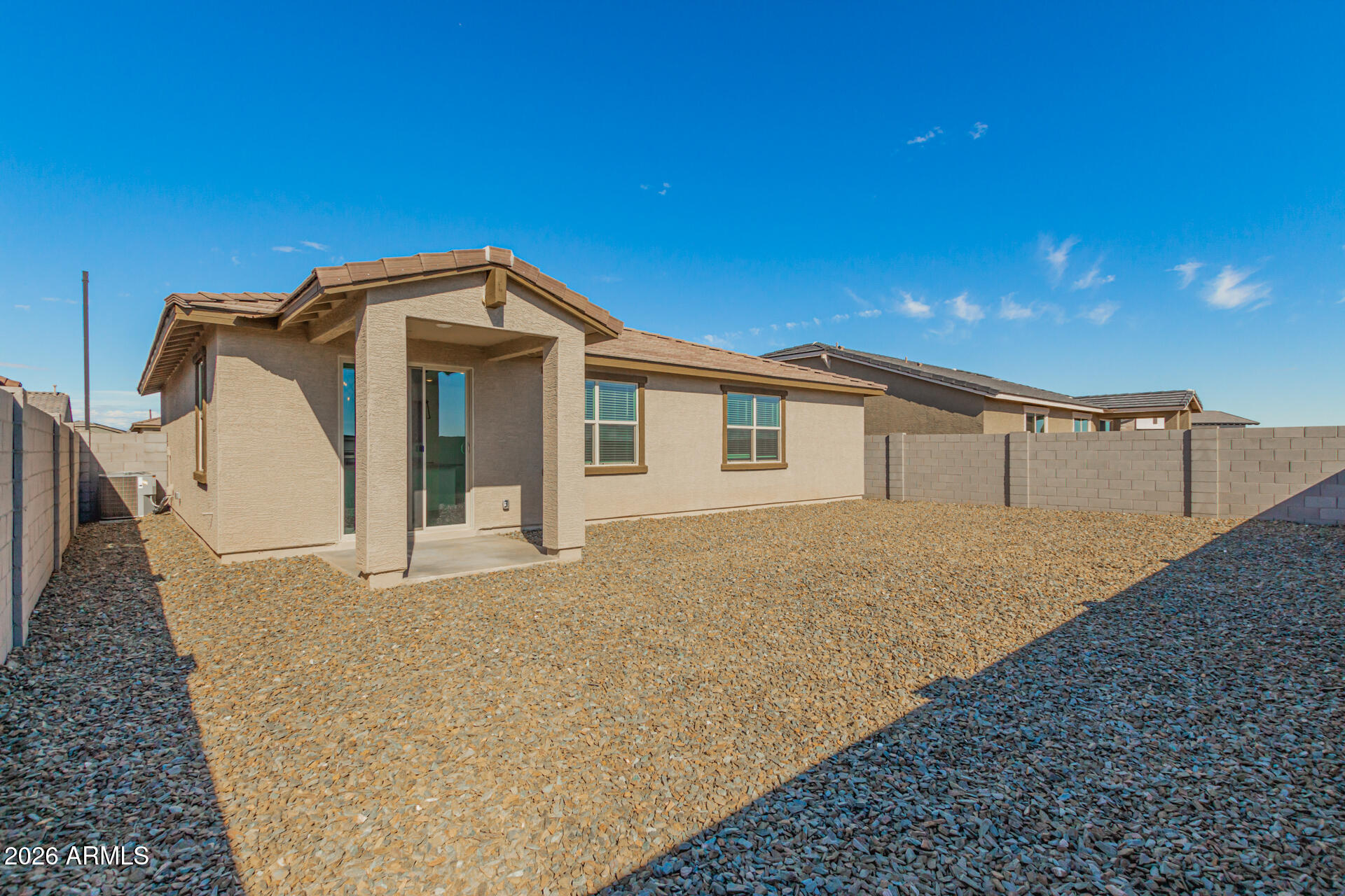 16009 W SMOKETREE Drive