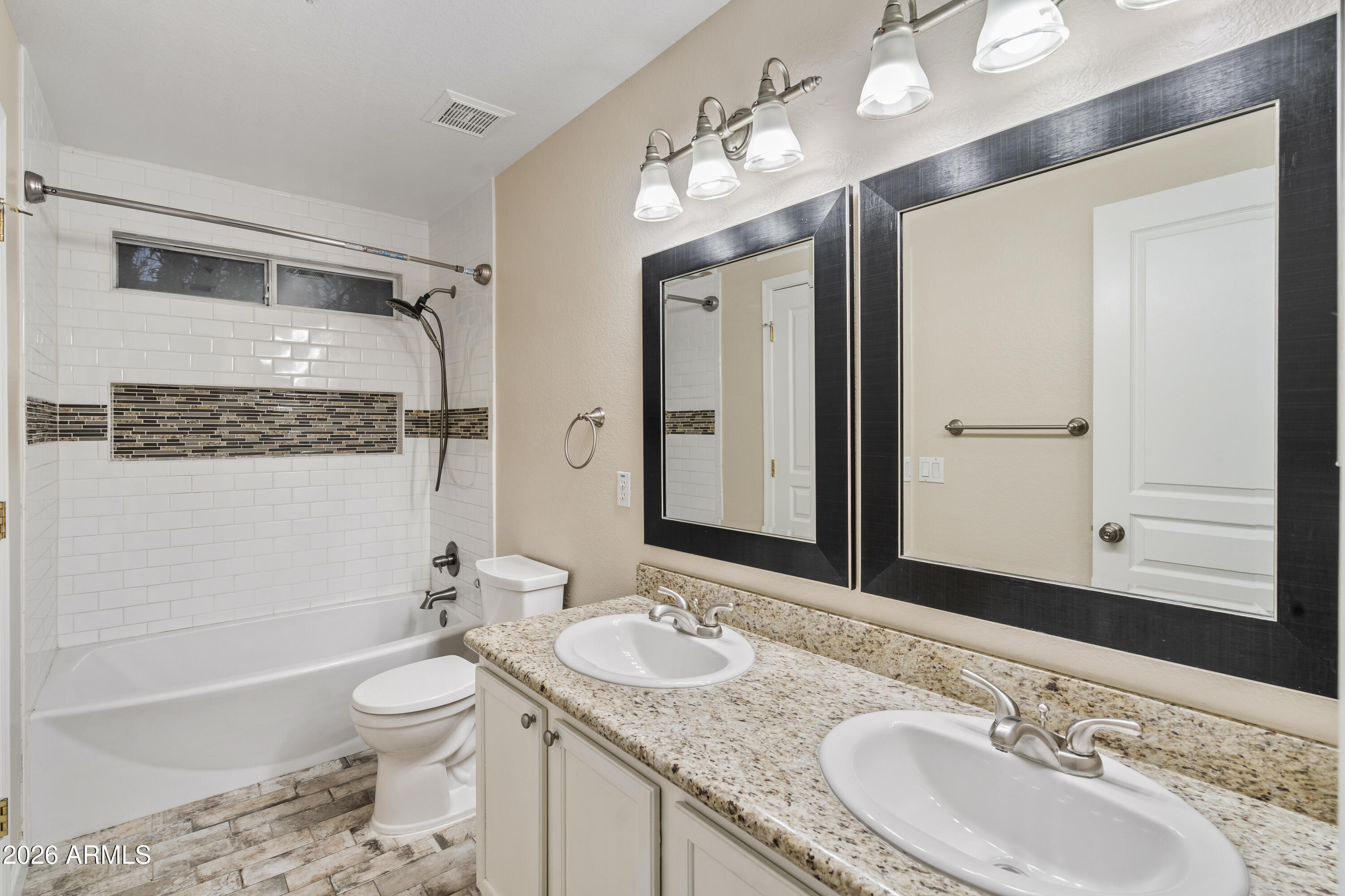 15550 N FRANK LLOYD WRIGHT Boulevard 1054