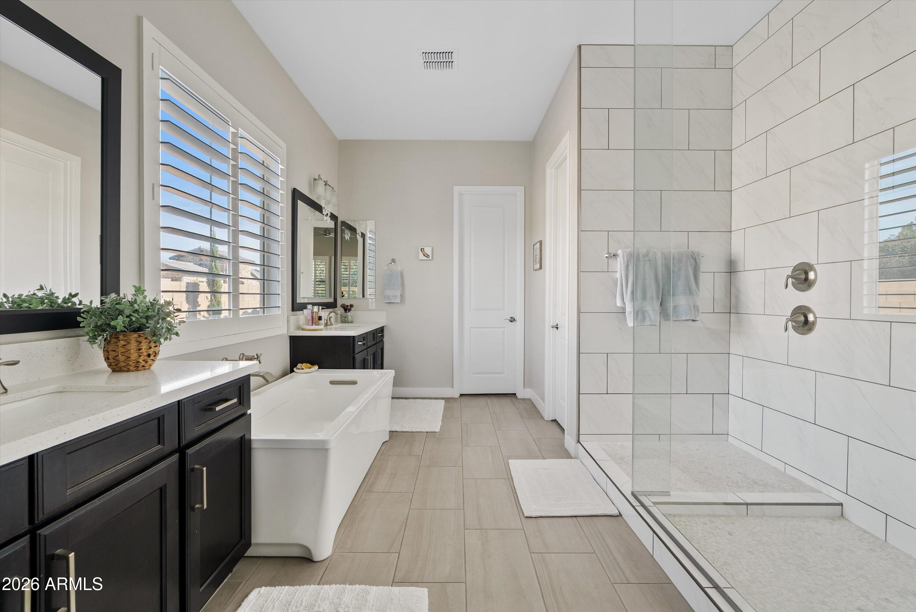 3920 S FOUR PEAKS Way