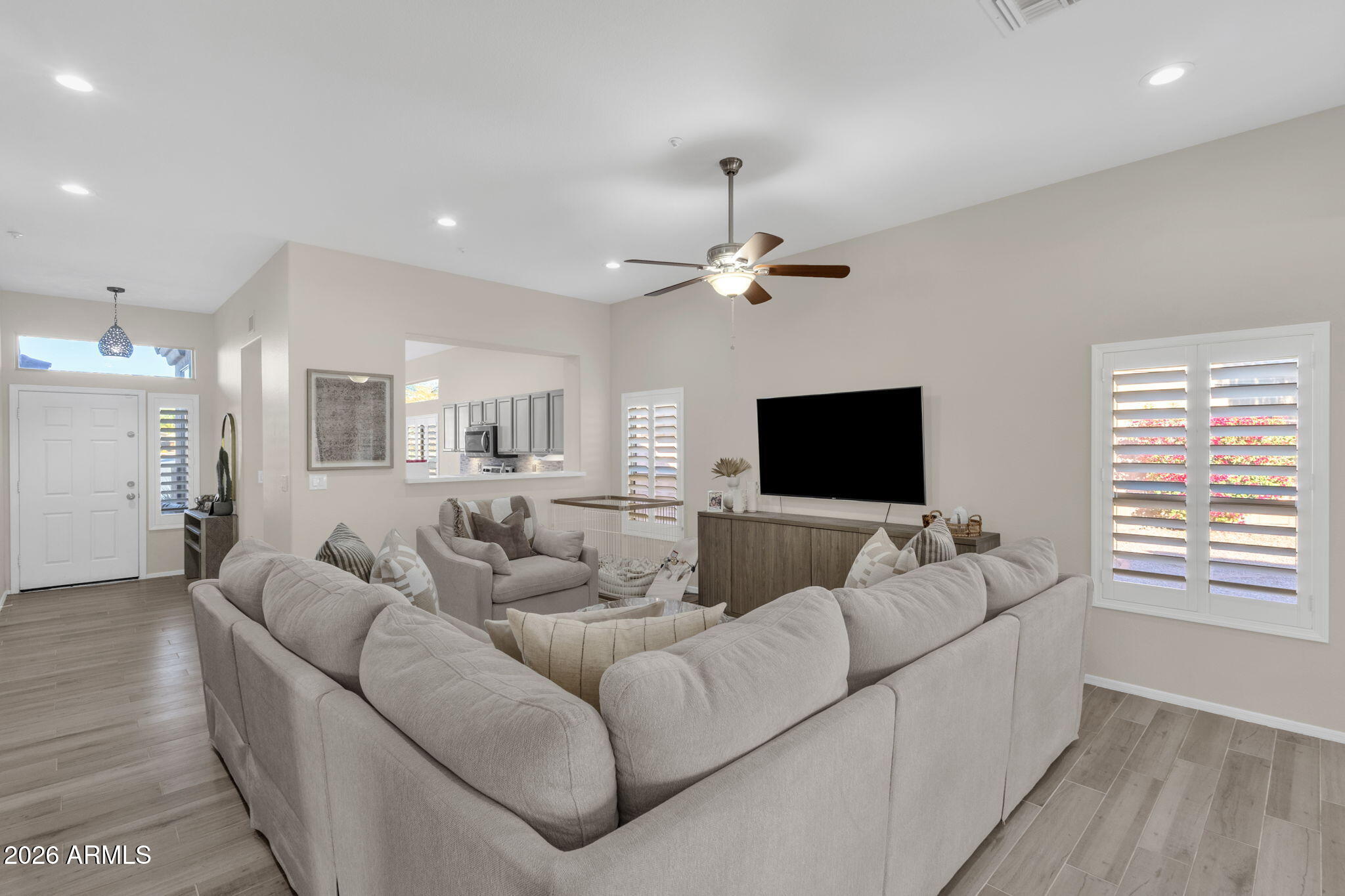 8953 E CALLE BUENA Vista