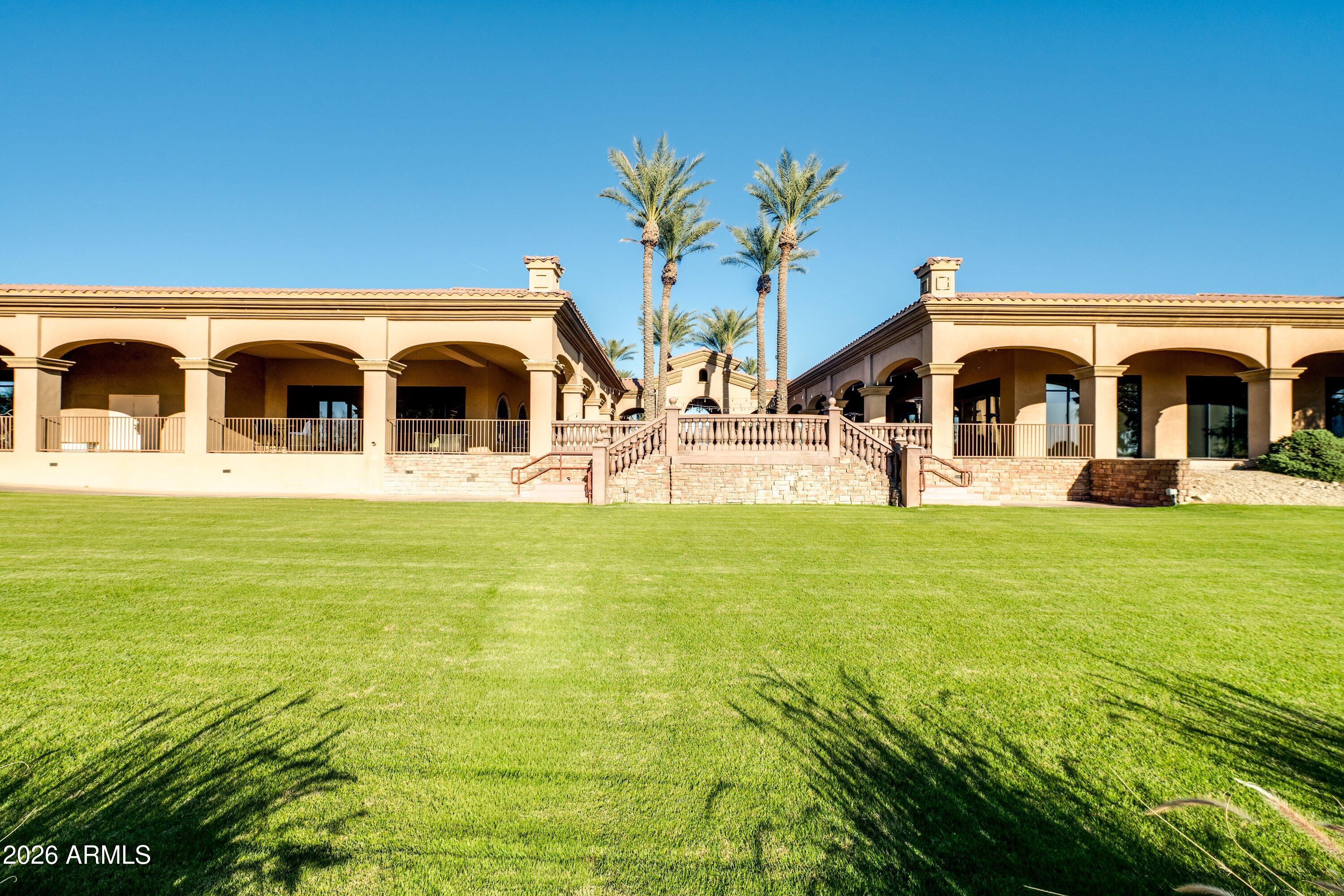 3738 E RIOPELLE Avenue