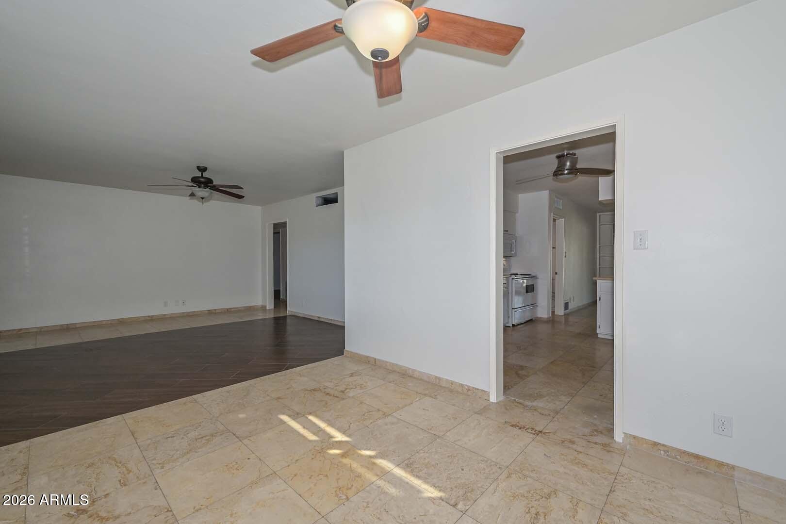 6816 E CORONADO Road