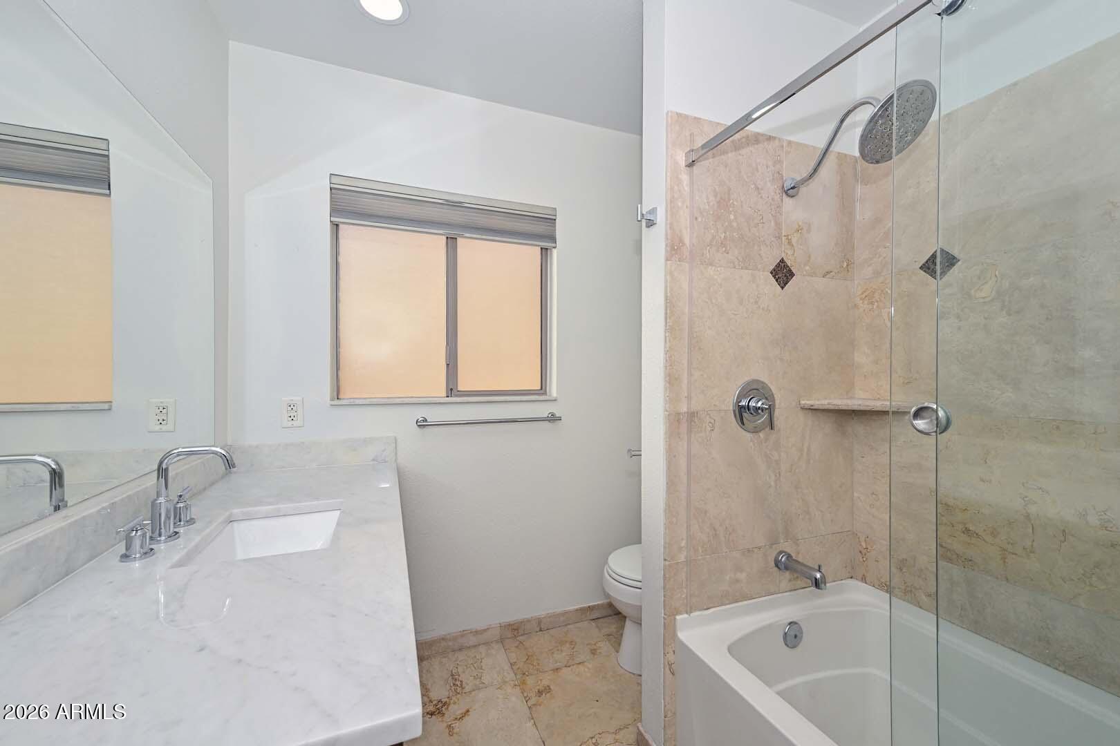 6816 E CORONADO Road