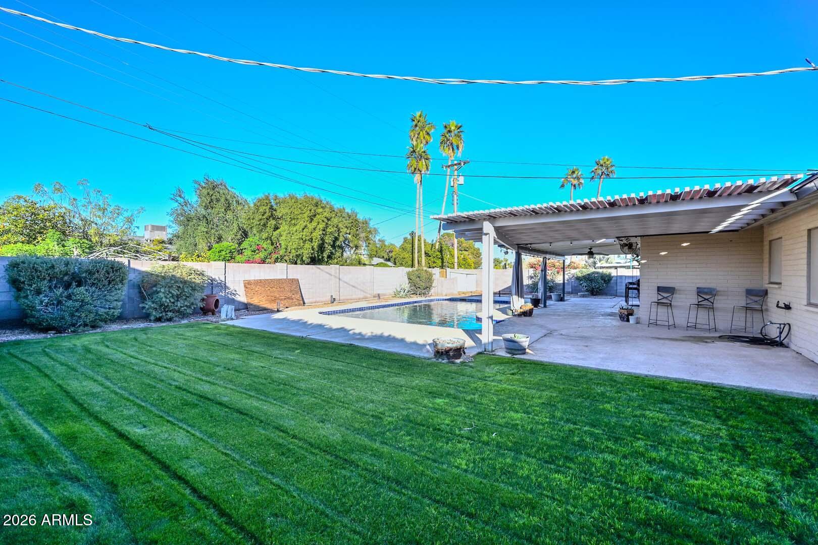 6816 E CORONADO Road